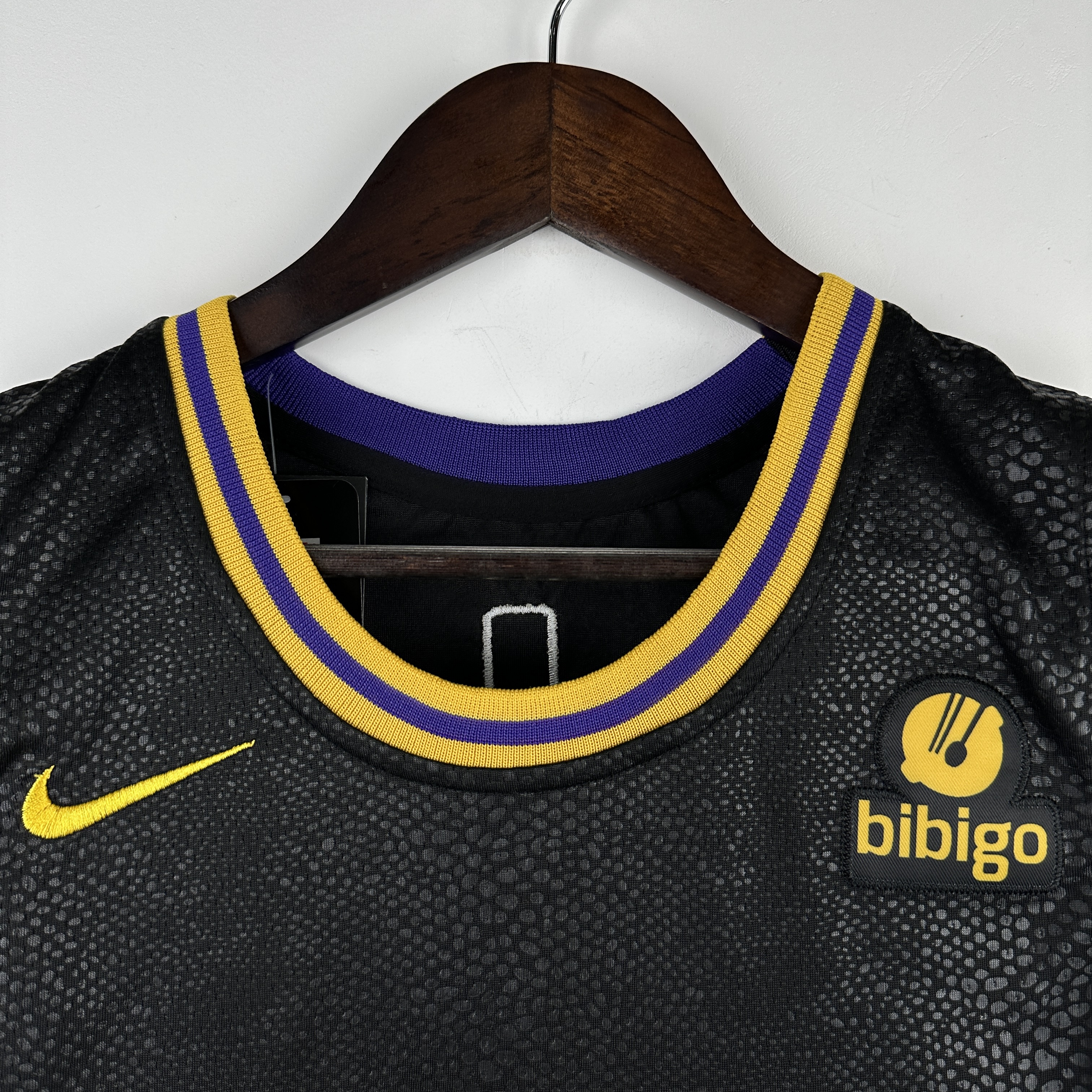 Embroidery Lakers Snake No. 23 James