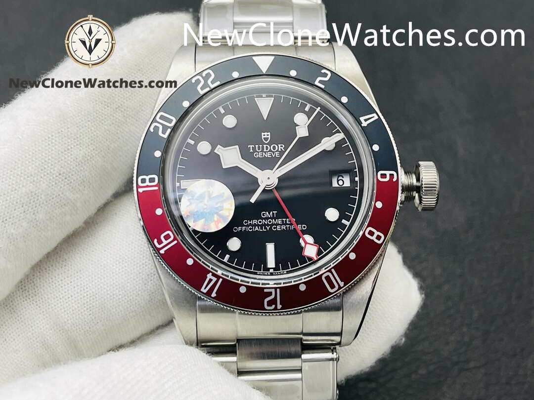 Tudor Super Clone Watches 1:1 Black Bay GMT m79830rb-0001 Black Dial 41mm