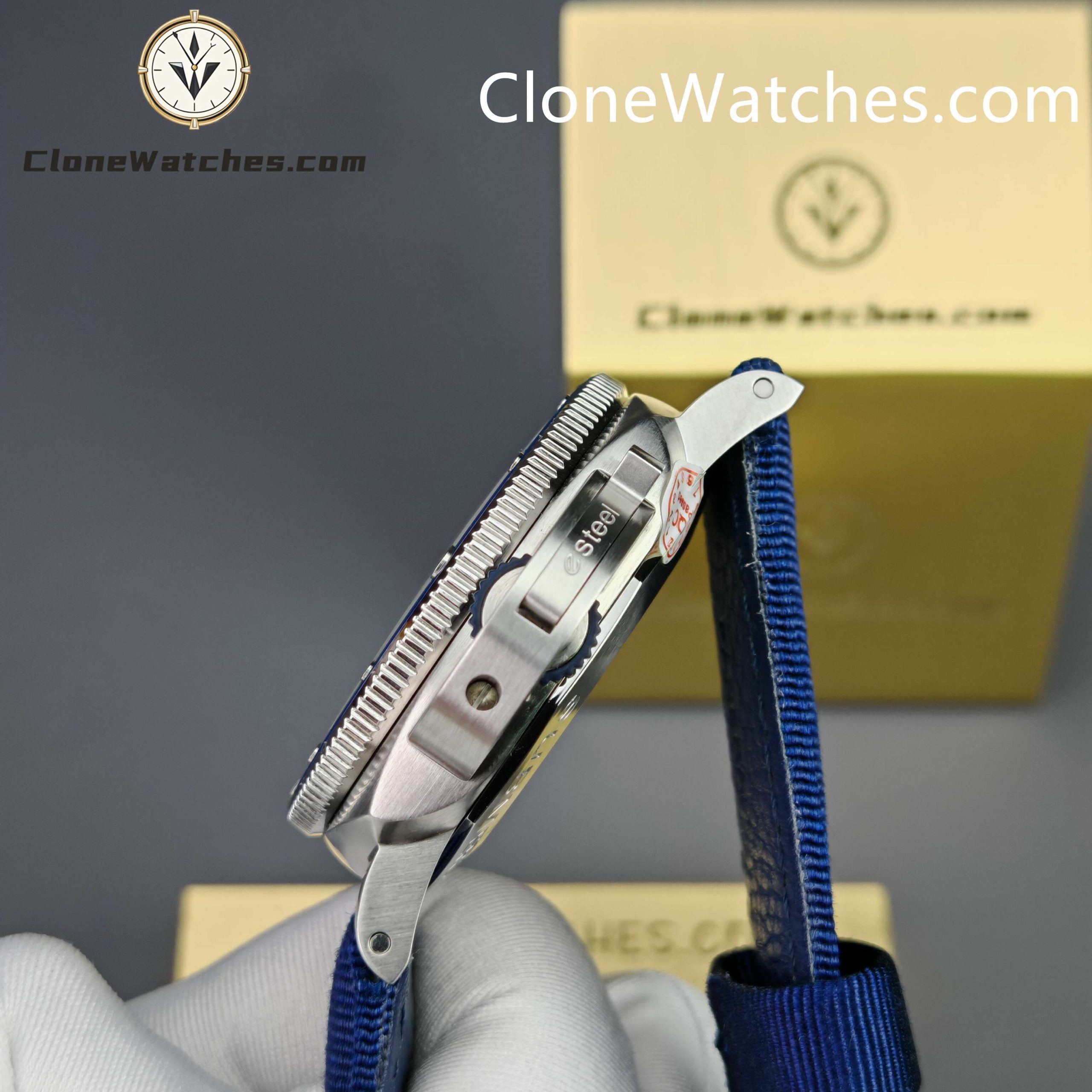 Panerai Super Clone Watches 1:1 Submersible QuarantaQuattro Blu Profondo PAM01289