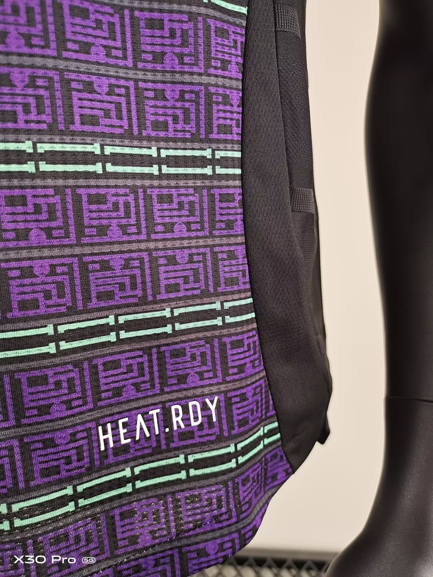 25-26 Arsenal training jersey - player version