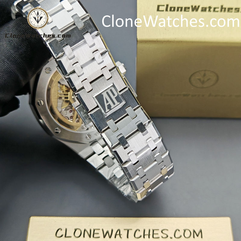 Audemars Piguet Super Clone Watches 1:1 Royal Oak 15500 Blue Dial