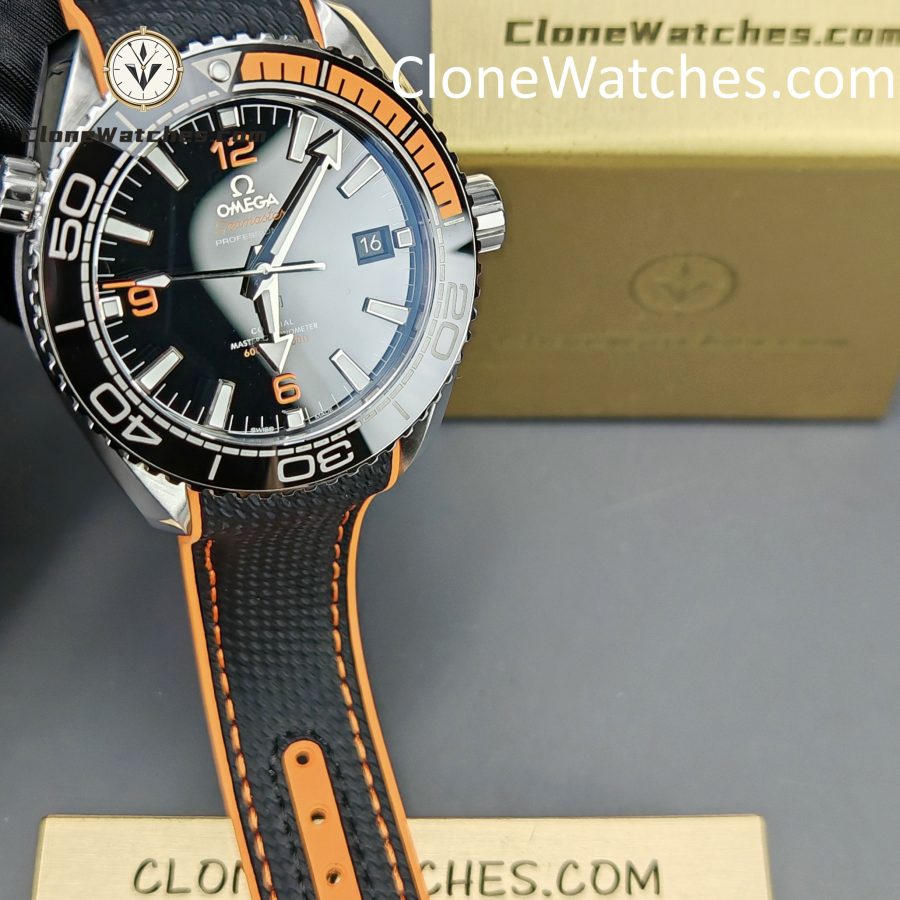 OMEGA Super Clone Watches 1:1 Seamaster Planet Ocean 600m 215.32.44.21.01.001 43.5MM
