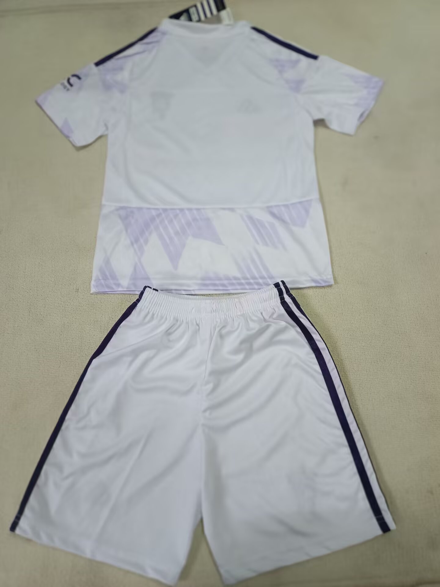 25-26 Manchester United White Jersey - Kids Kit