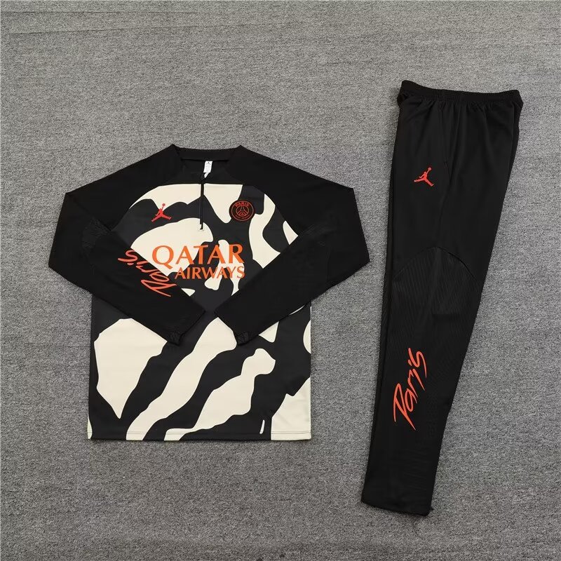 2023/2024 Paris Saint-Germain half-pull training suit yellow and black set