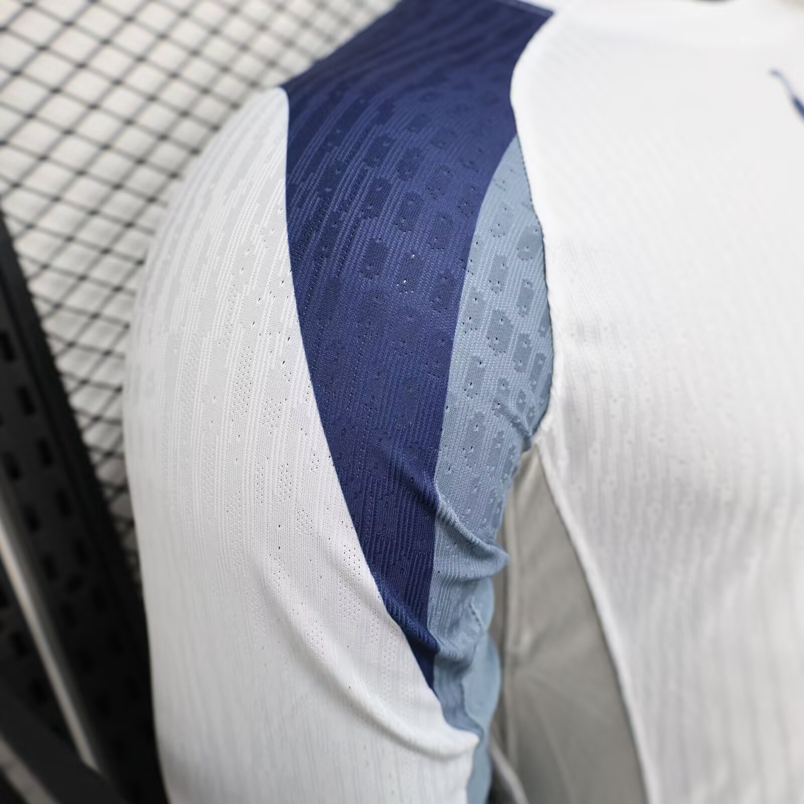 25-26 Tottenham Hotspur Home Shirt - Player Edition