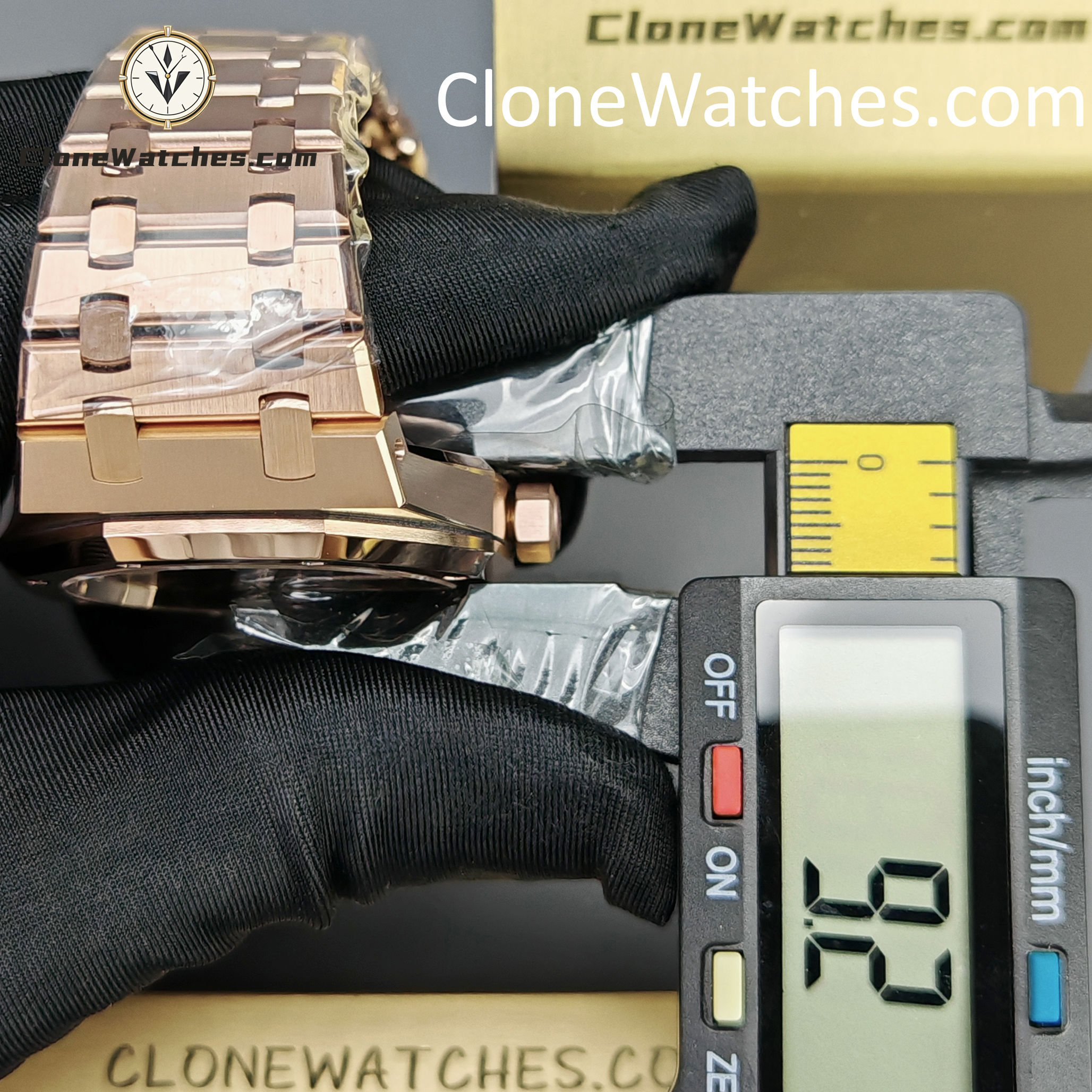 Audemars Piguet Super Clone Watches 1:1 Royal Oak Rose Gold 15400 Black Dial