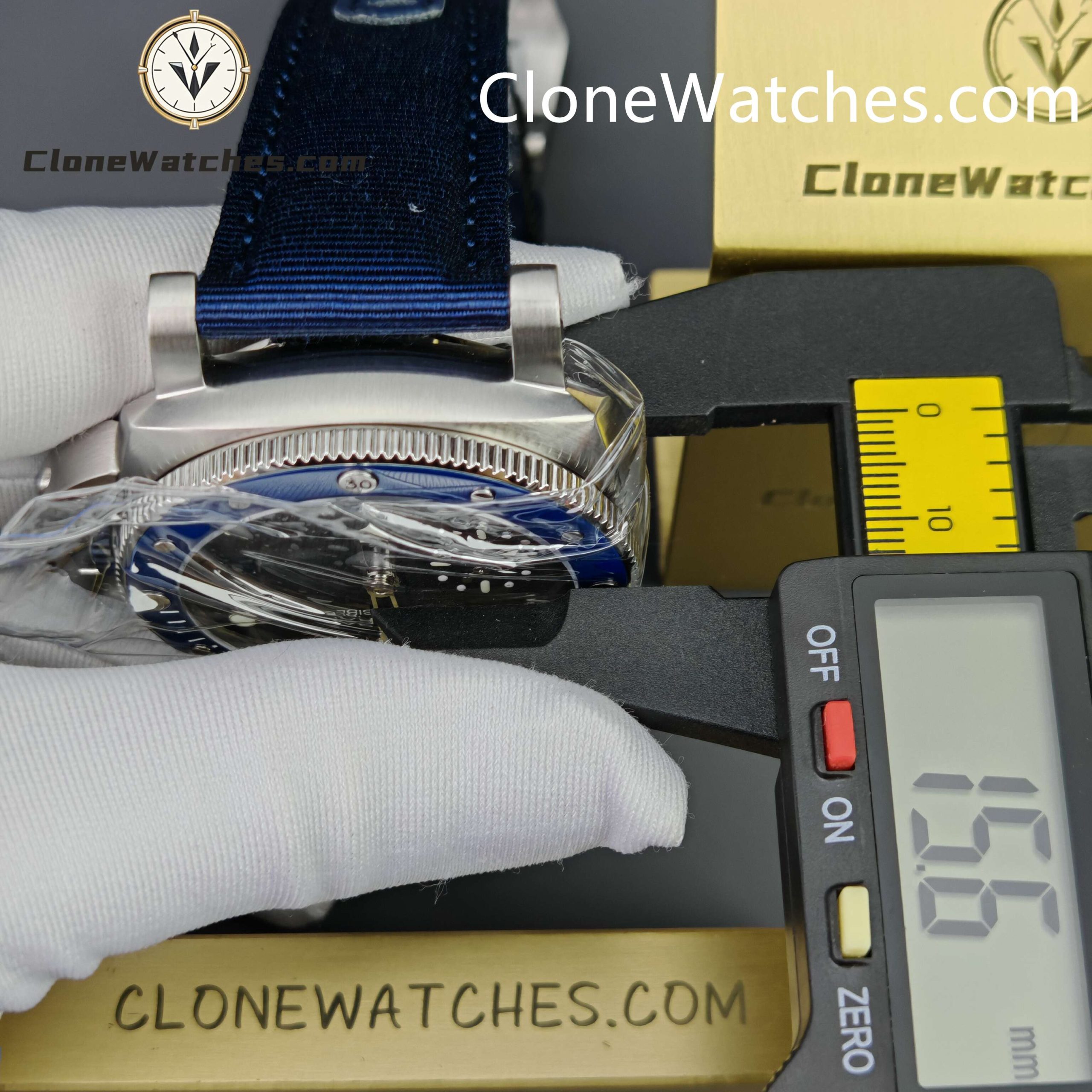 Panerai Super Clone Watches 1:1 Submersible QuarantaQuattro Blu Profondo PAM01289
