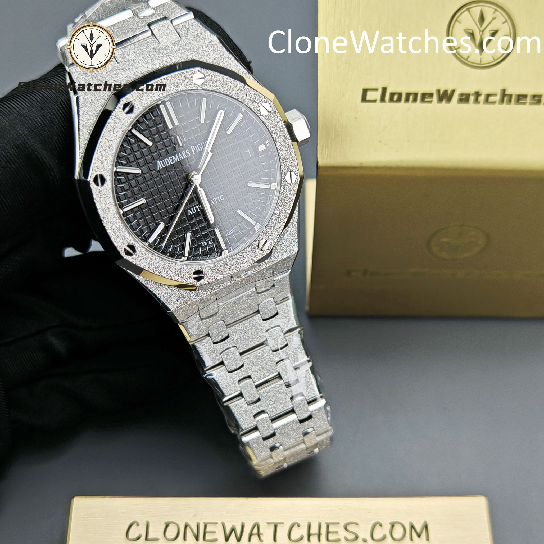 Audemars Piguet Super Clone Watches 1:1 Royal Oak Frost 15454BC Black Dial 37mm