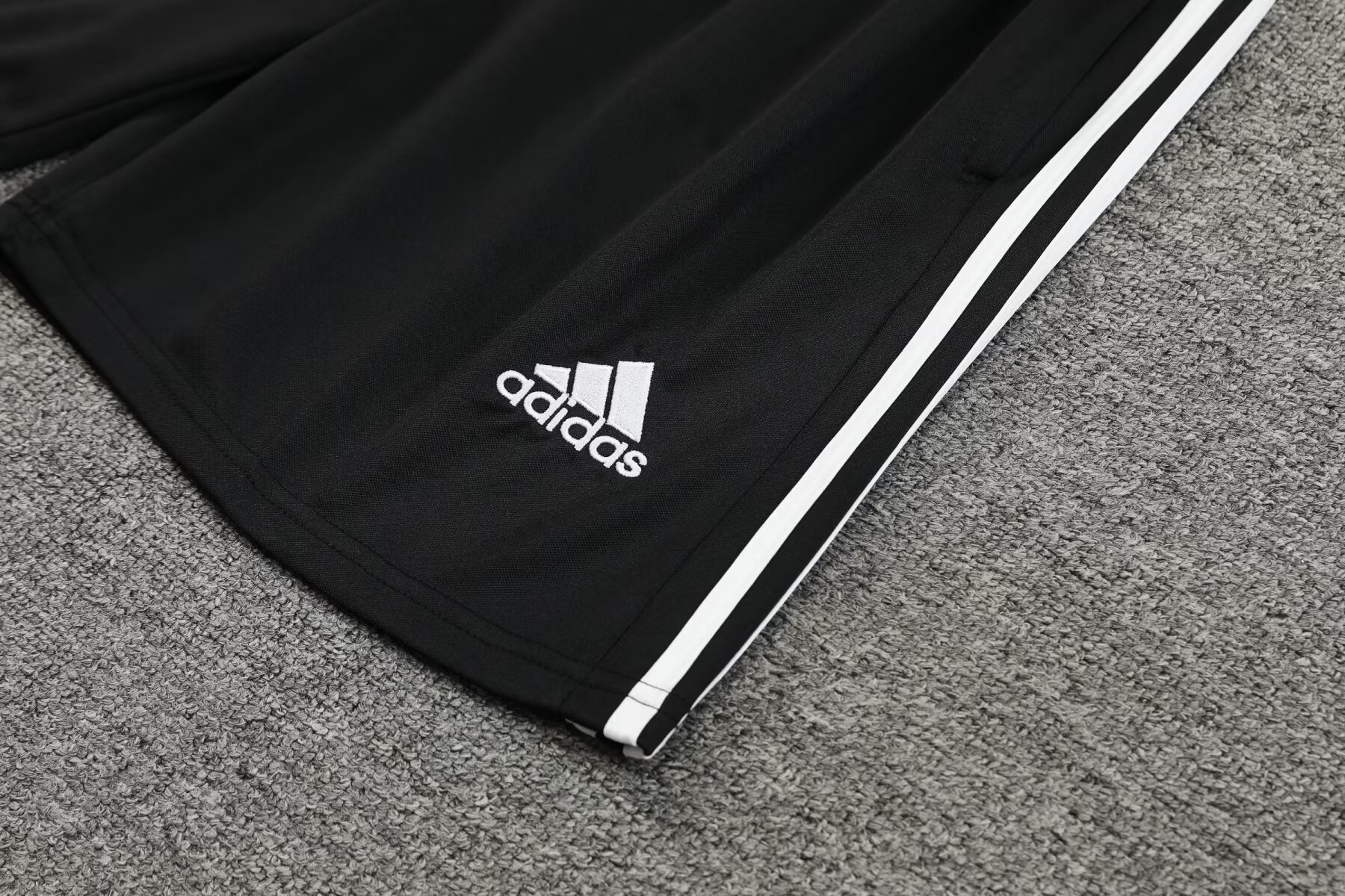 2024/25 Real Madrid training vest