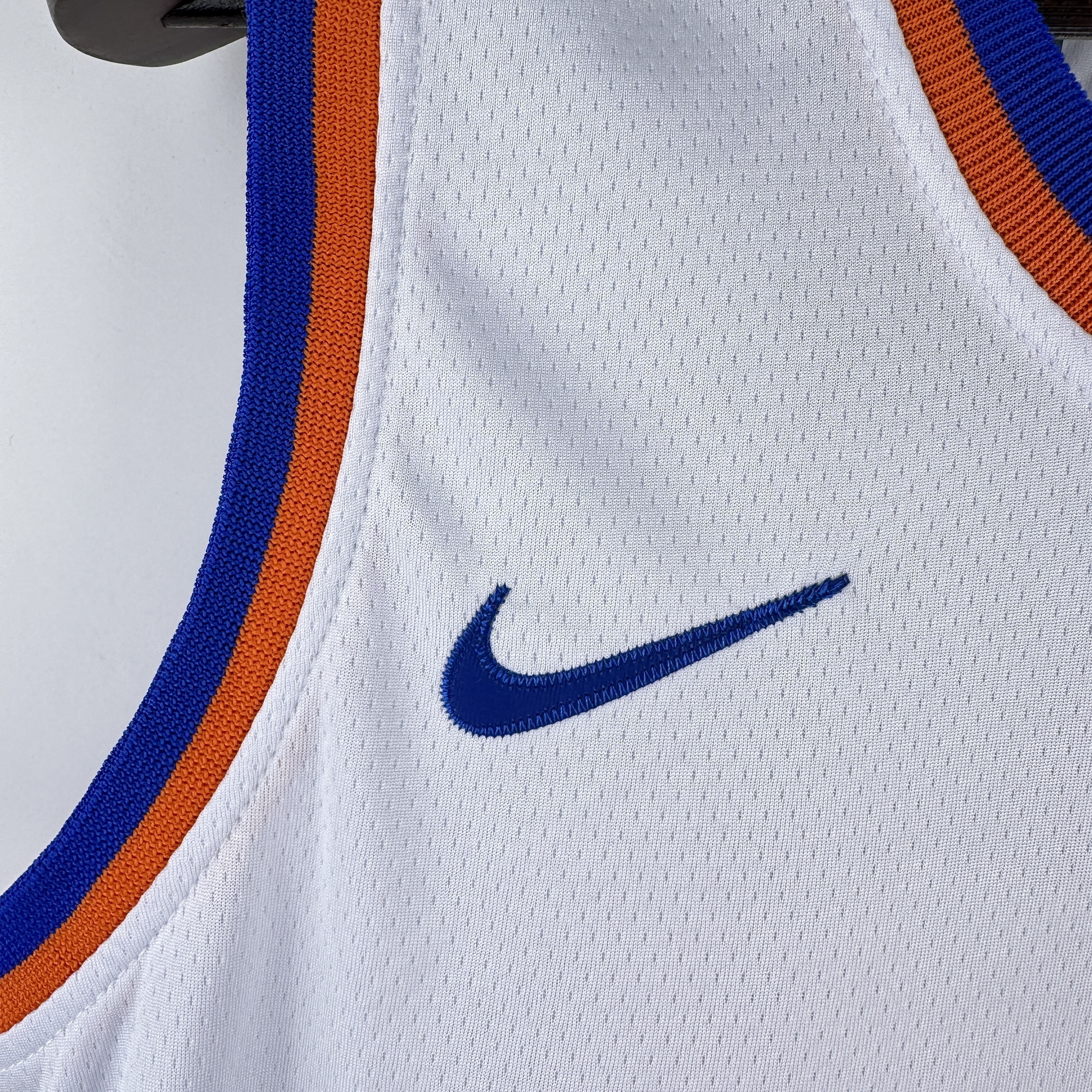 Embroidered Knicks White No. 32 Towns
