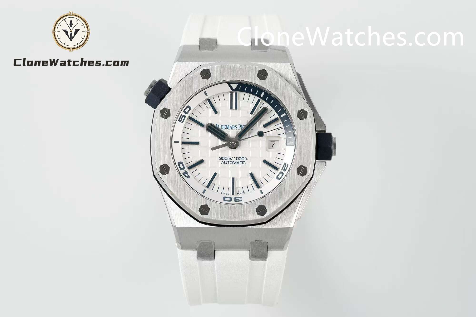 Audemars Piguet Super Clone Watches 1:1 Royal Oak Offshore Diver 15710 White Dial