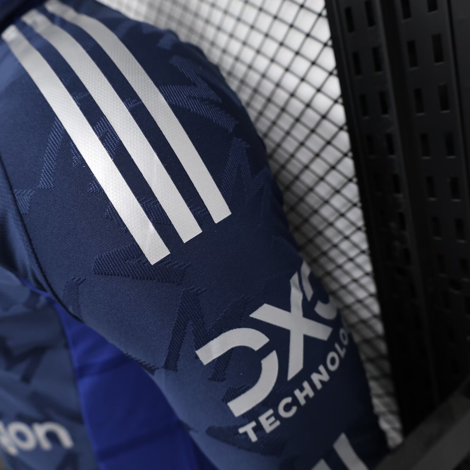 2024/25 Manchester United Away Long Sleeve Shirt - Player Version