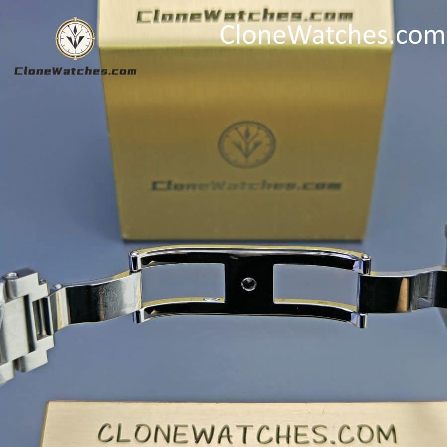 OMEGA Super Clone Watches 1:1 Seamaster Aqua Terra 150M 43MM 220.30.43.22.10.001