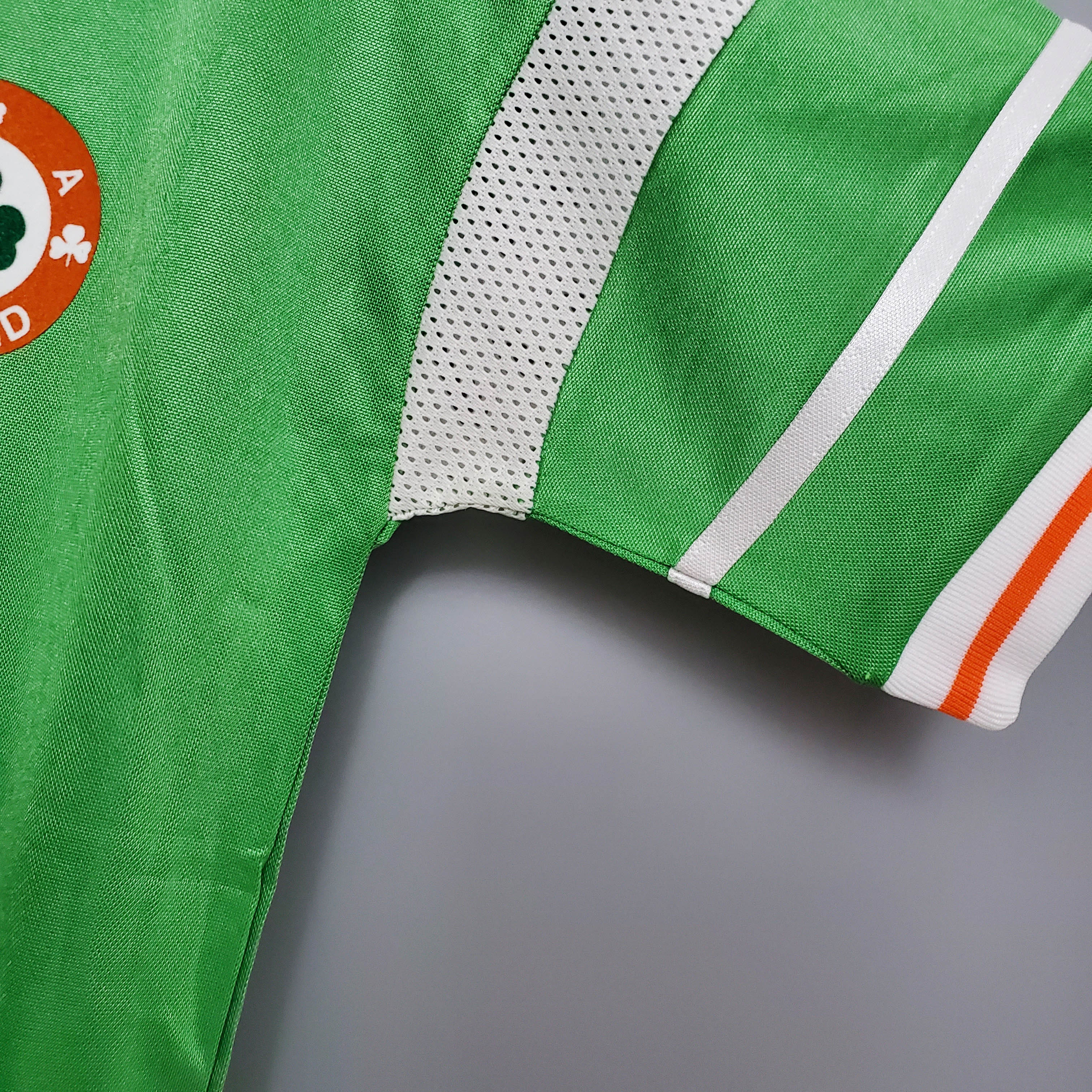 1988 Retro Ireland Home Soccer Jersey - Fans Edition