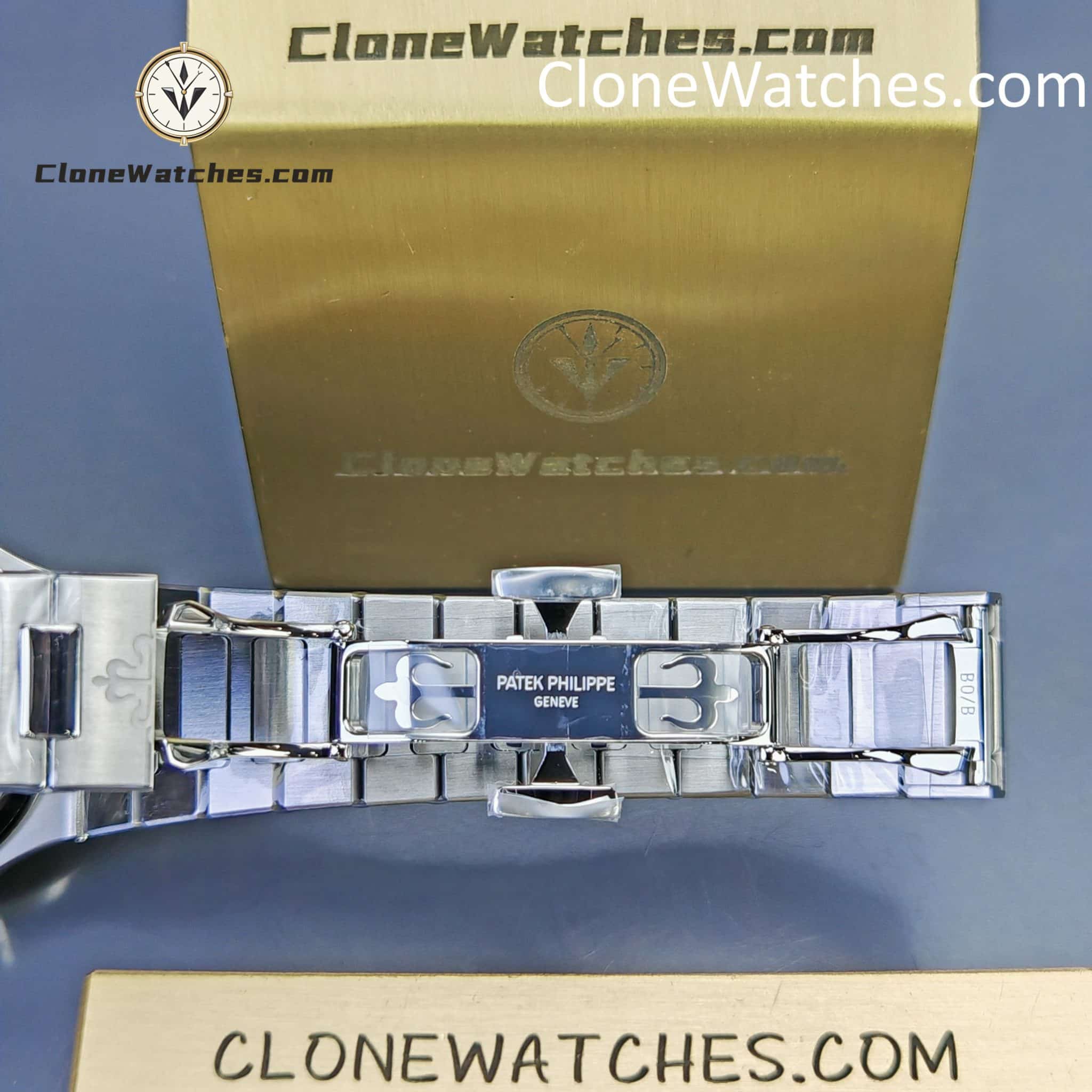 Patek Philippe Super Clone Watches 1:1 Nautilus Blue Dial 7118/1A 35.2 mm