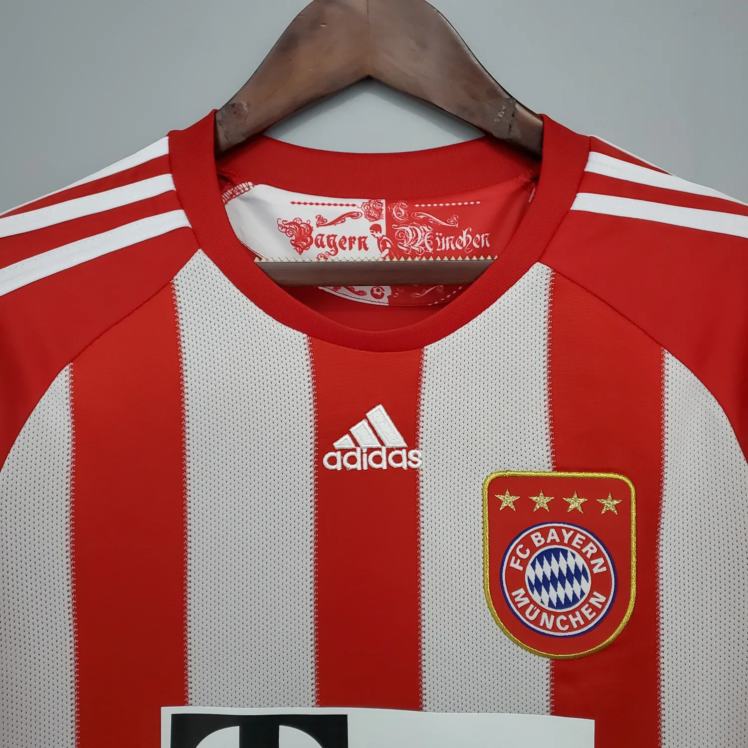 2010/11 Bayern Munich home retro jersey - Fans Edition