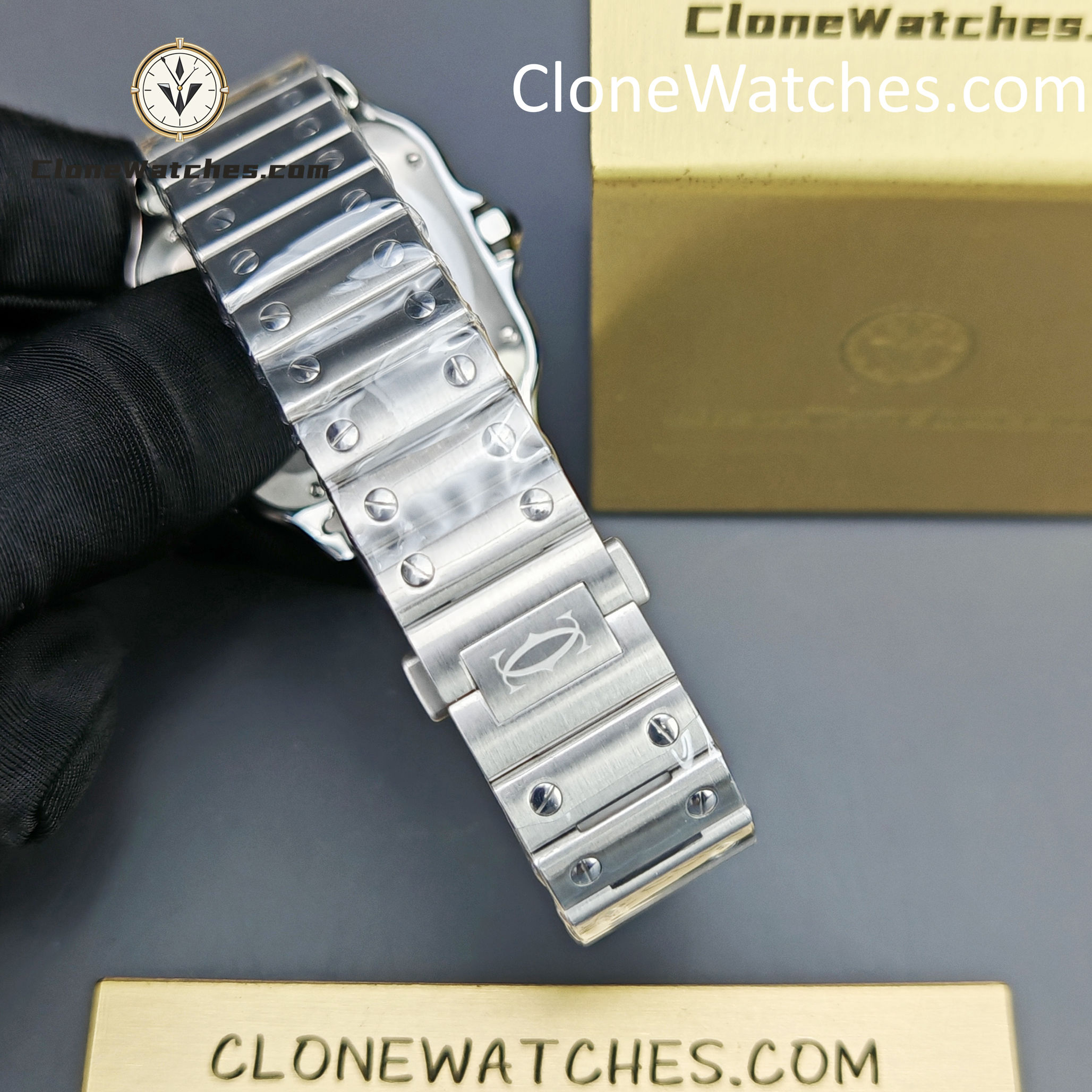 Cartier Super Clone Watches 1:1 Santos Series Green Dial 35.1MM WSSA0061
