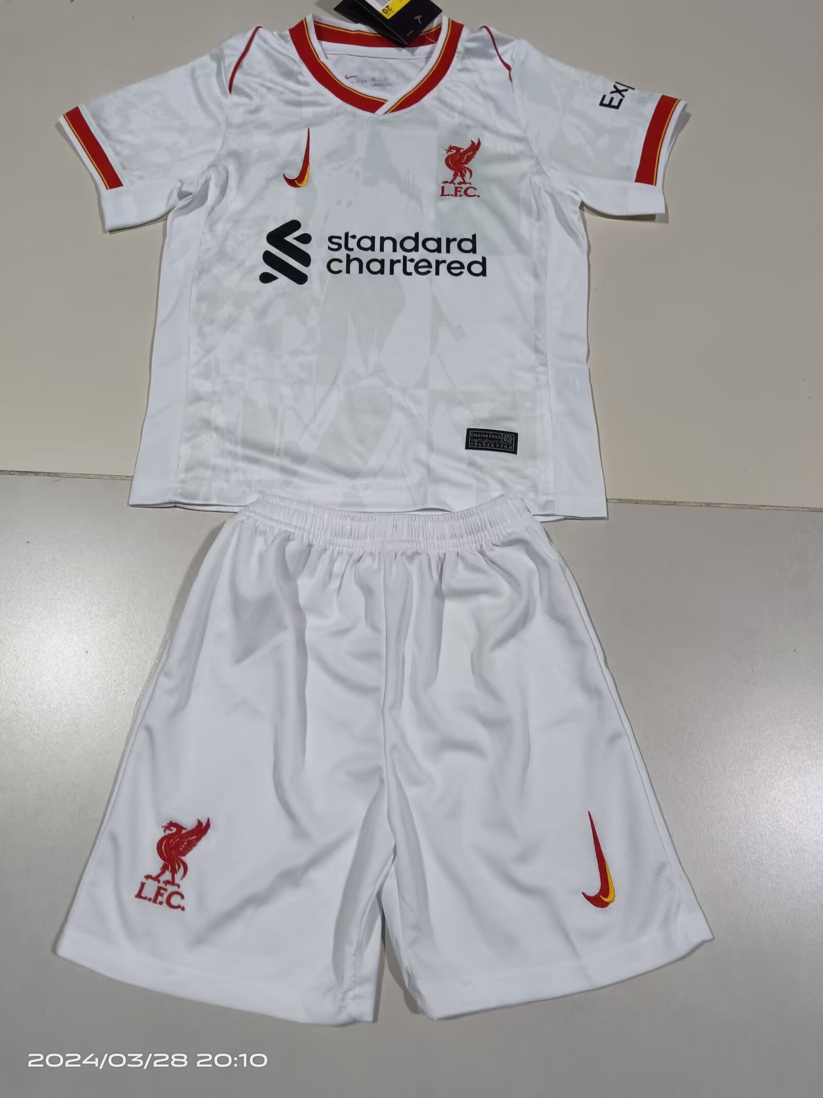 2024/25 LiverpoolSecond Away - Children's Set