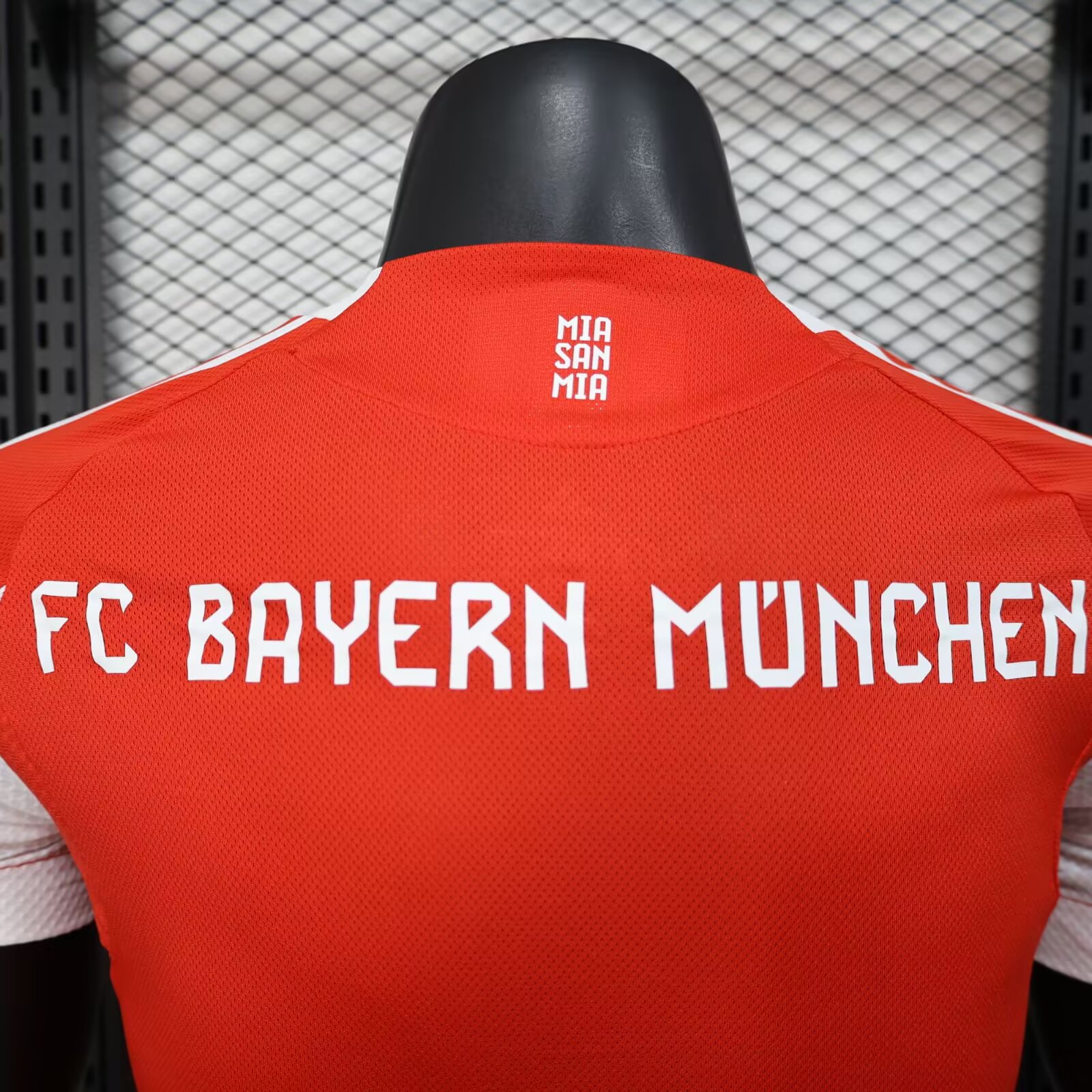 25-26 Bayern Munich Home Shirt - Player Edition