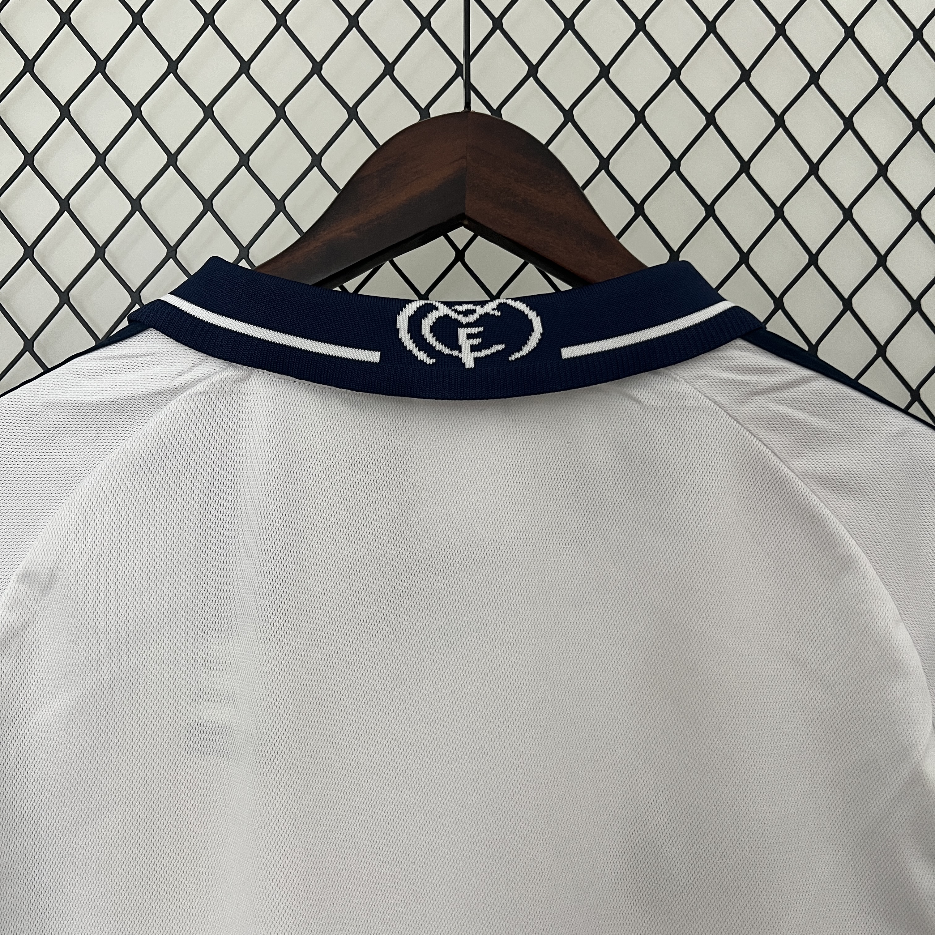 2000/01 Real Madrid Home Retro Long Sleeve Jersey