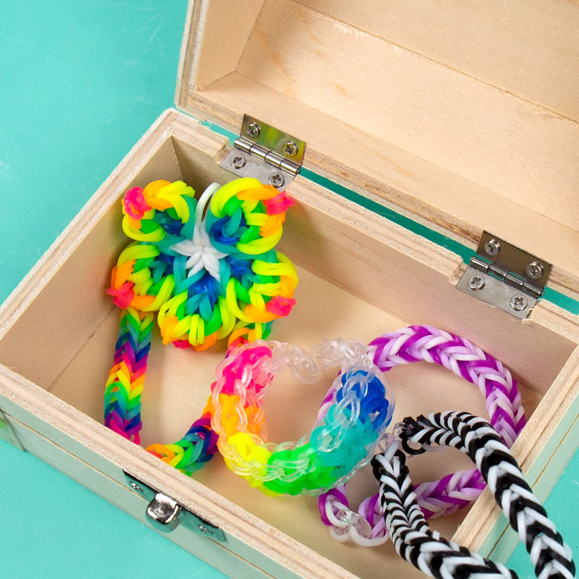 (2 pack) Hello Hobby Wooden Treasure Chest, 4.8 in x 3 in x 2.5 in, Ages 6+