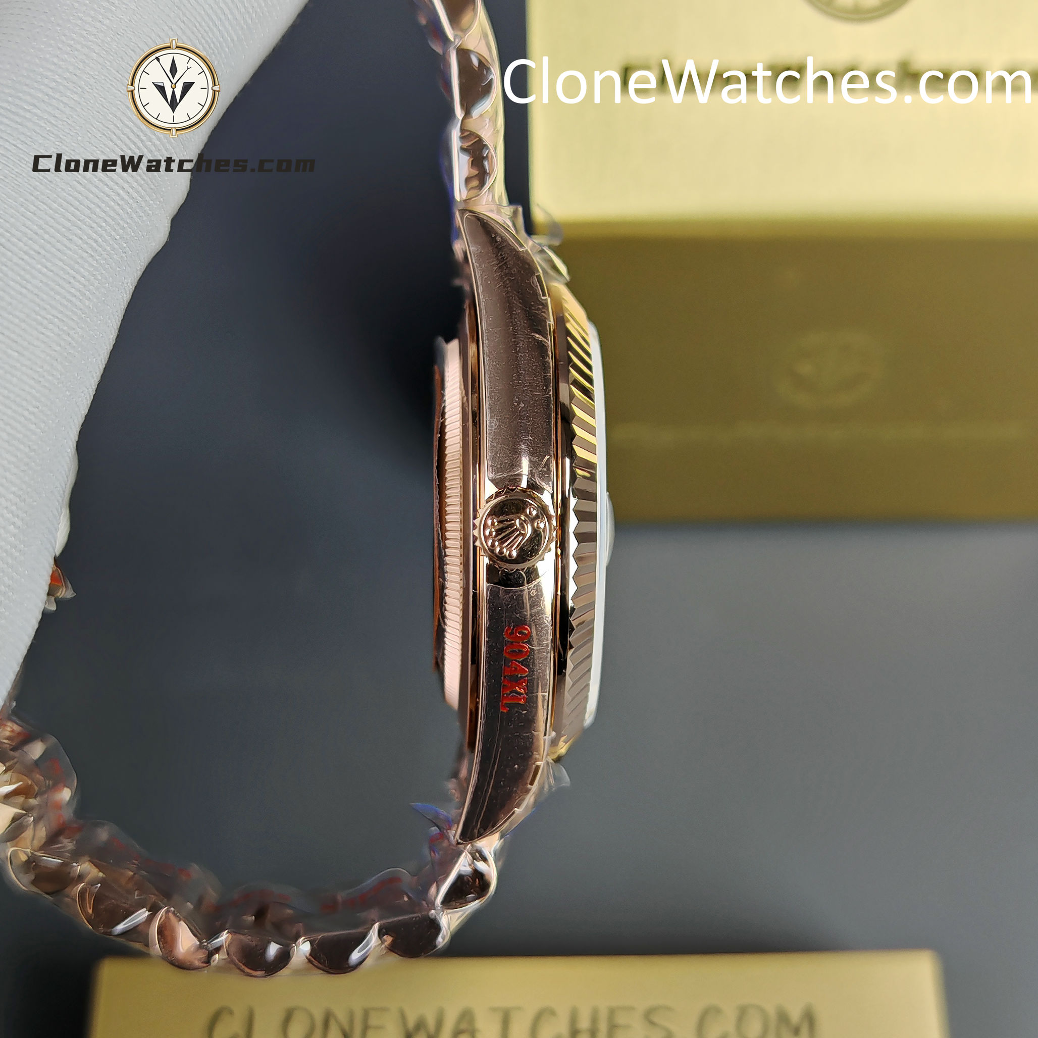 Rolex Super Clone Watches 1:1 Day Date 18K Rose Gold Roman Dial 40mm m228235-0032 3255 Movement