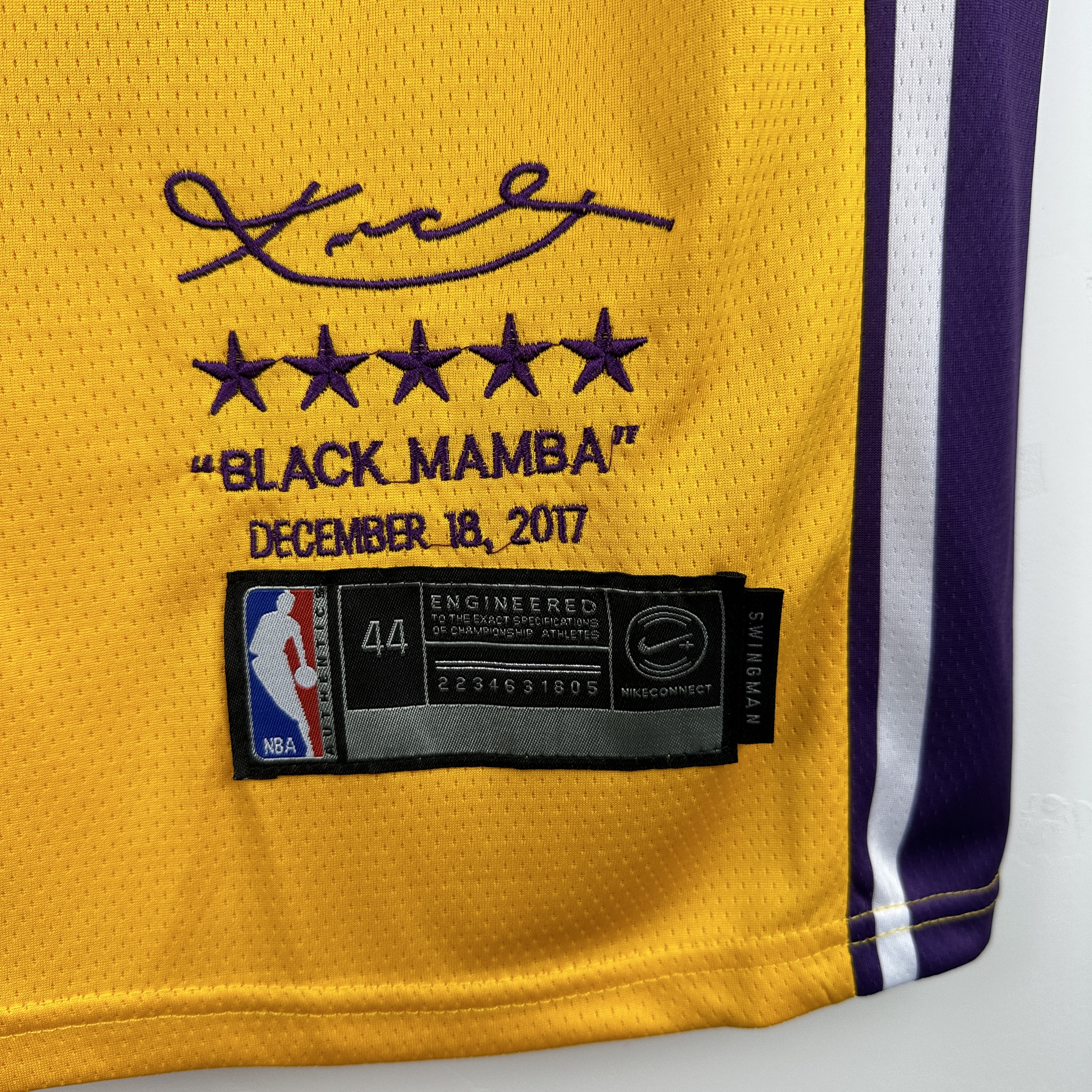 Embroidered Lakers V-neck Yellow No. 24 Kobe