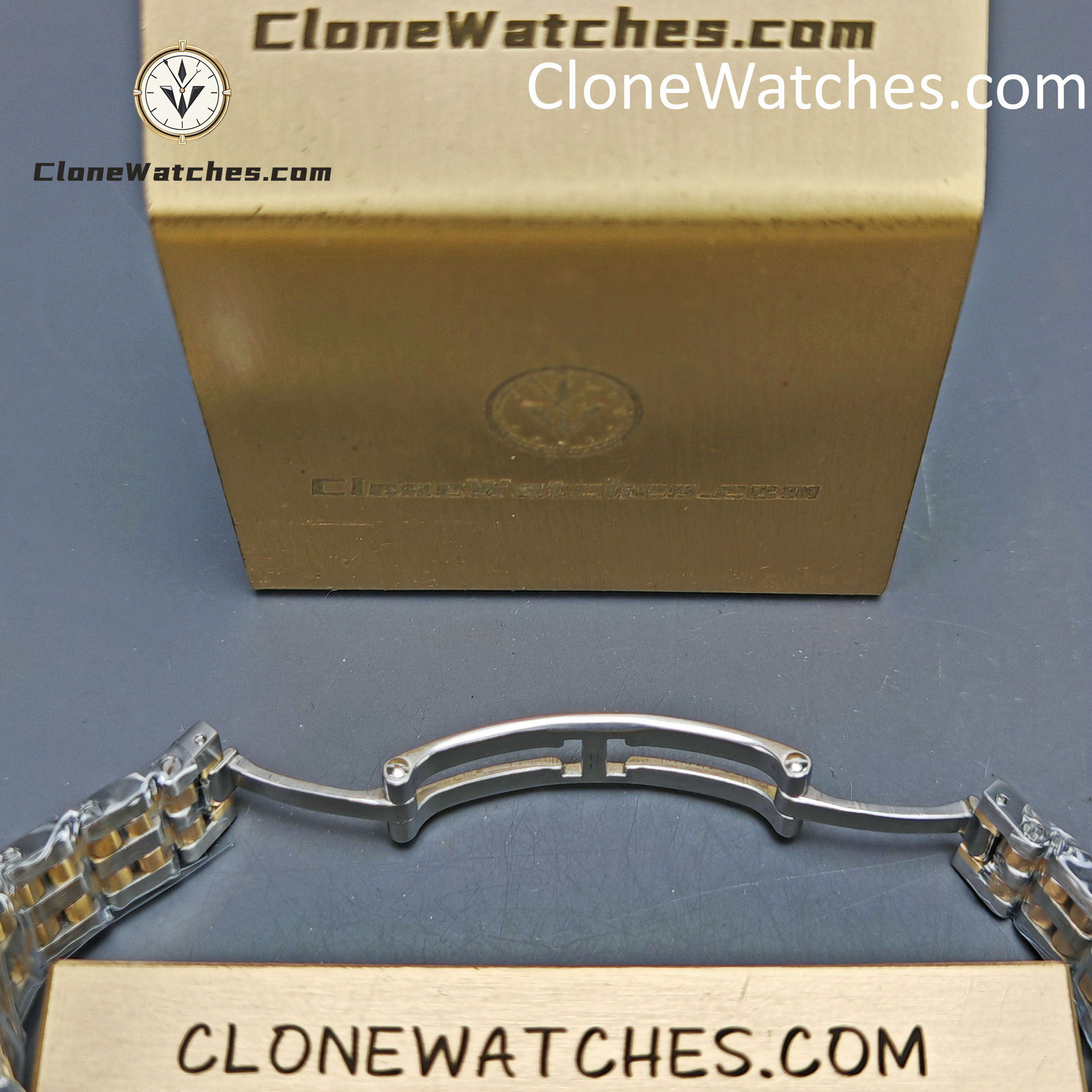 Cartier Super Clone Watches 1:1 PANTHÈRE DE CARTIER White Dial 22mm x30mm W2PN0013