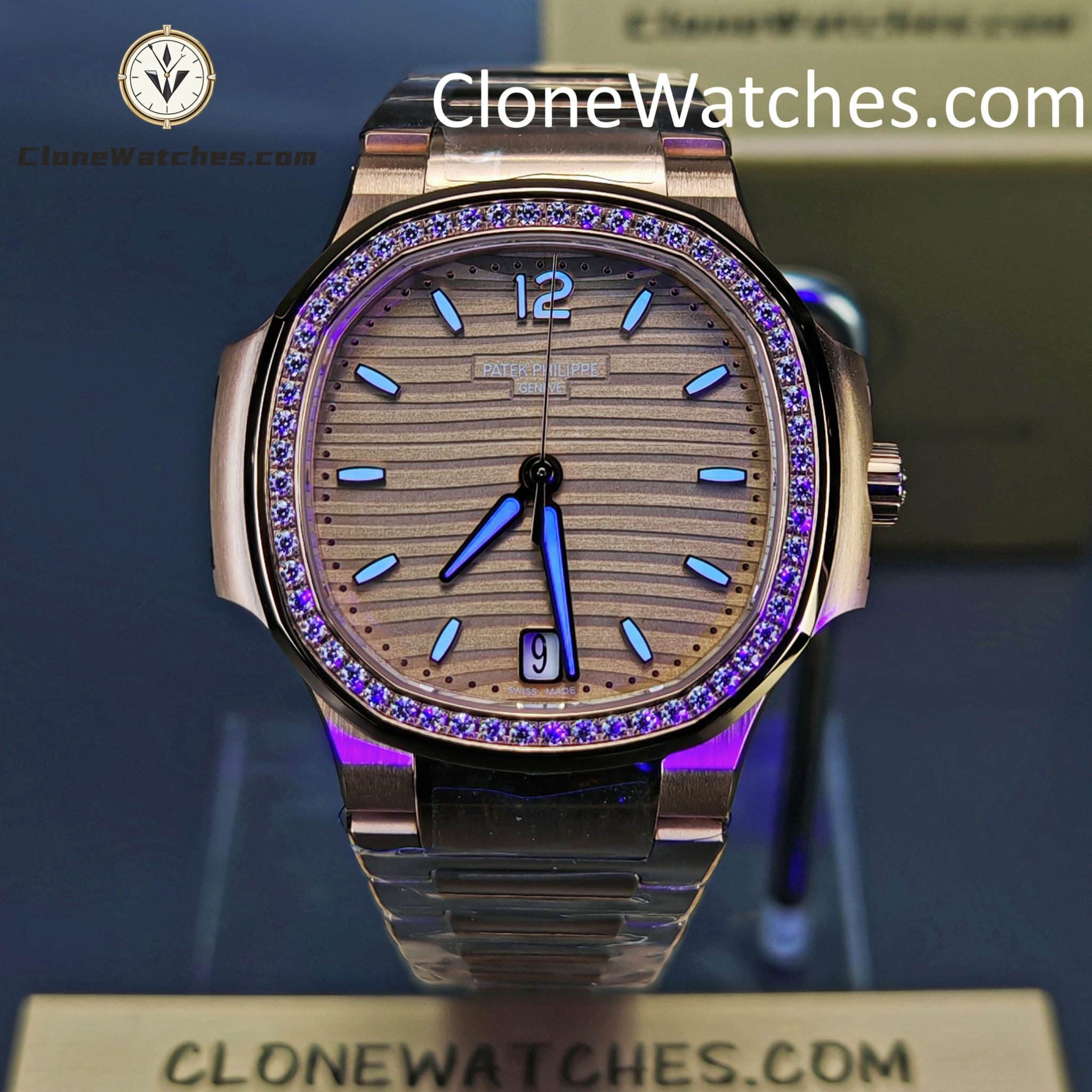 Patek Philippe Super Clone Watches 1:1 Nautilus 7118/1200R-010 35.2 mm