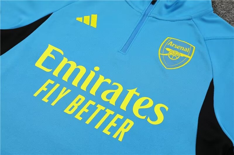 2023/2024 Arsenal Training Wear Light Blue Football Shirt 1:1 Thai Quality Suit​