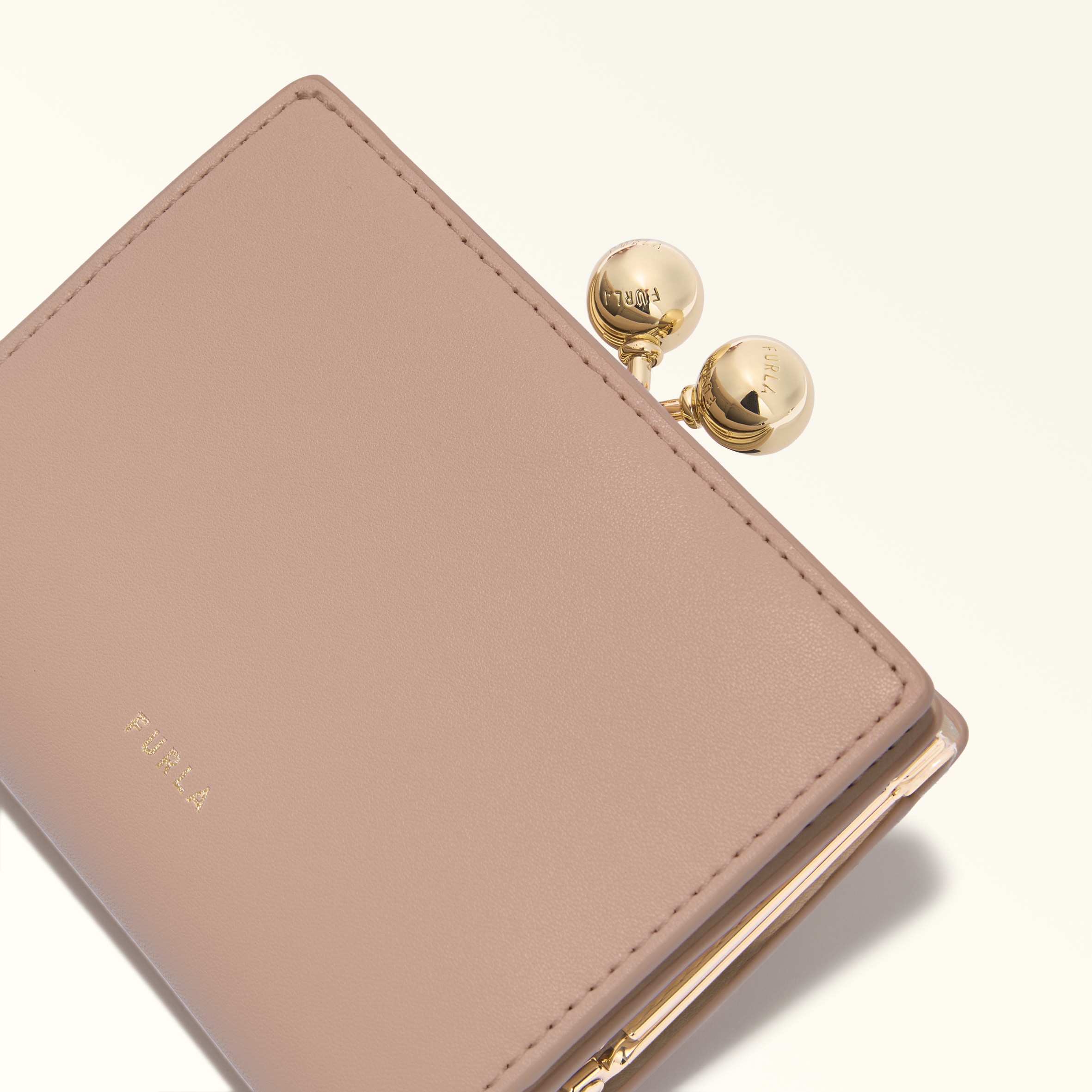 Furla Dots Compact Wallet S