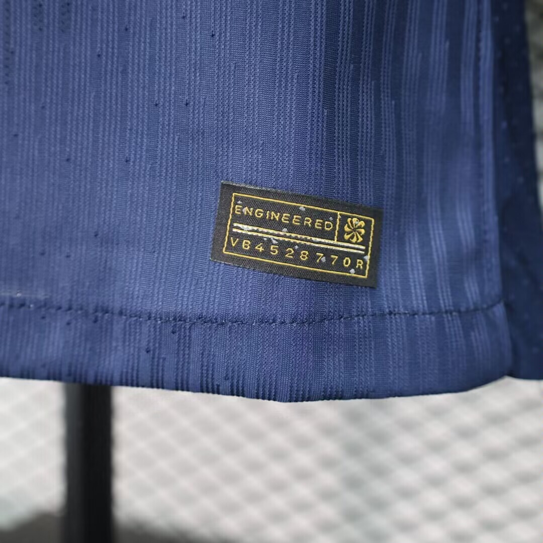 2024/25 Paris Home Shirt - Player Version