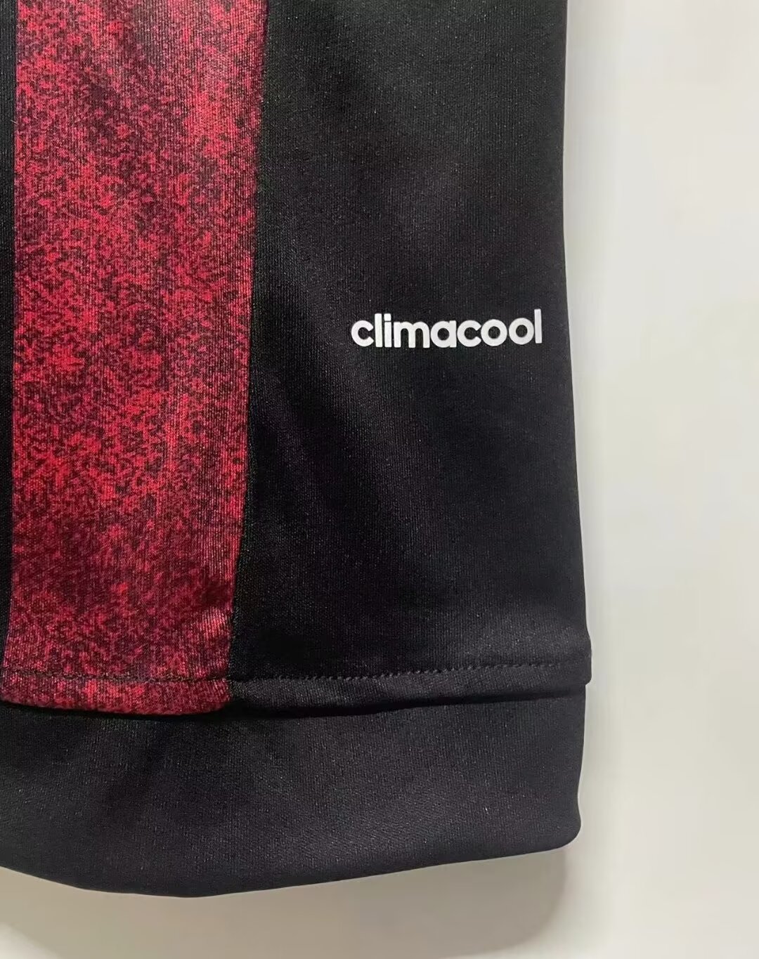 2015/16 AC Milan Home Retro Jersey - Fans Edition