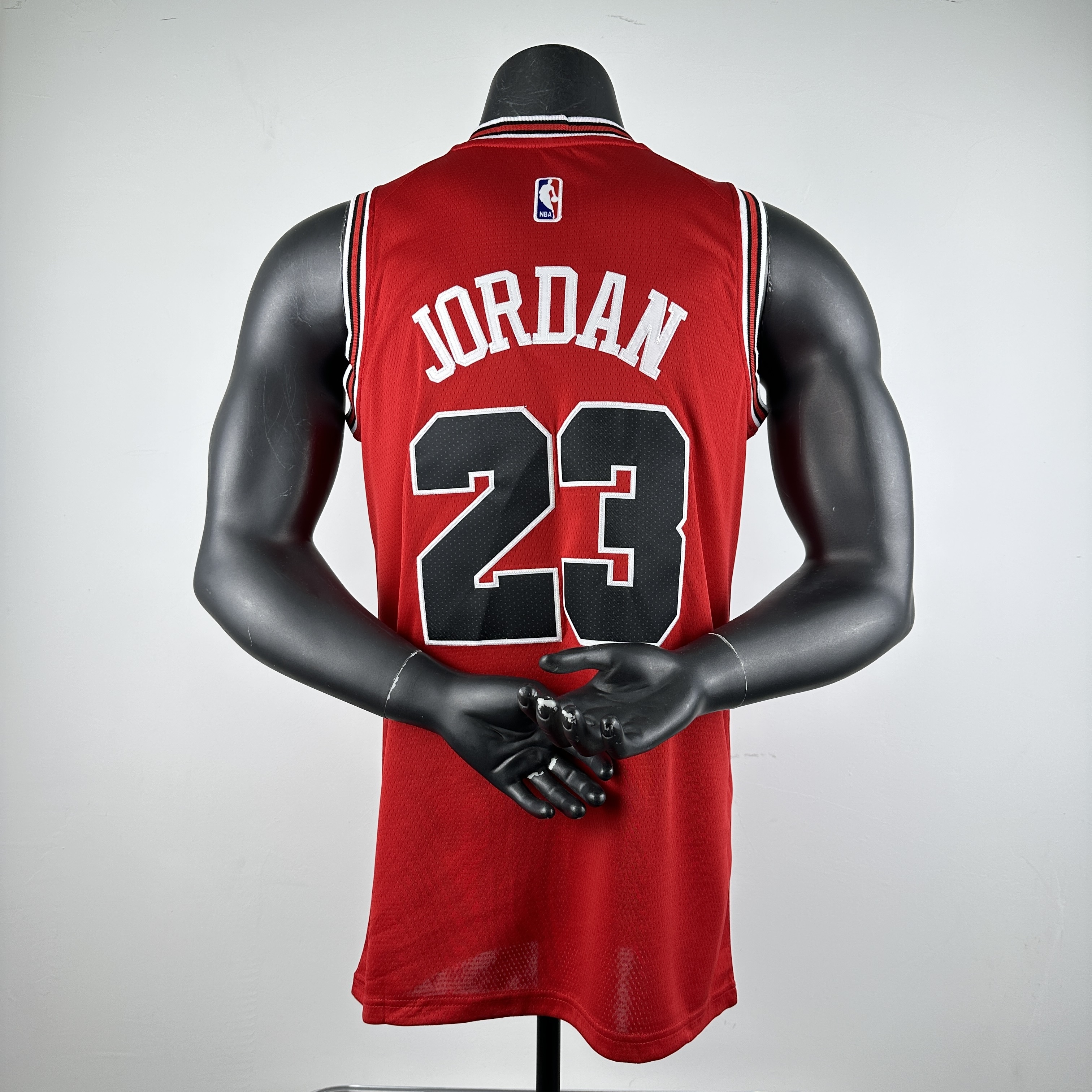 Embroidered Bulls Red No. 23 Jordan