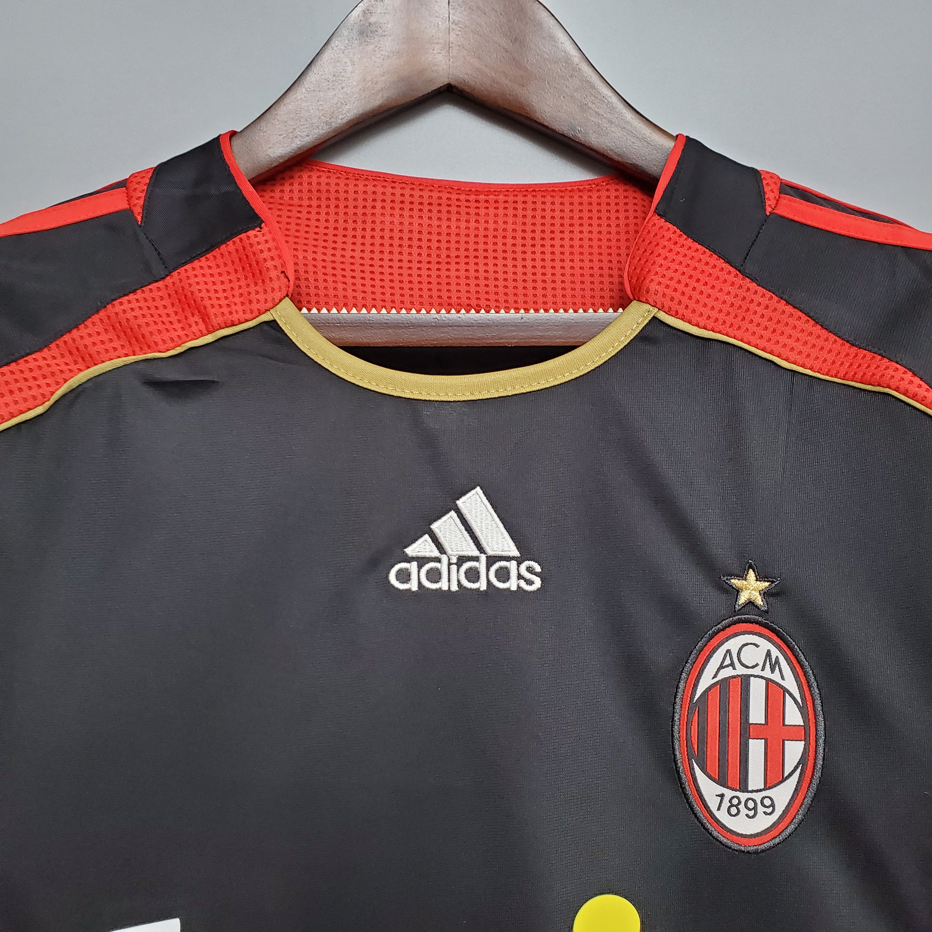 2006/07 AC Milan Second Away Retro Shirt