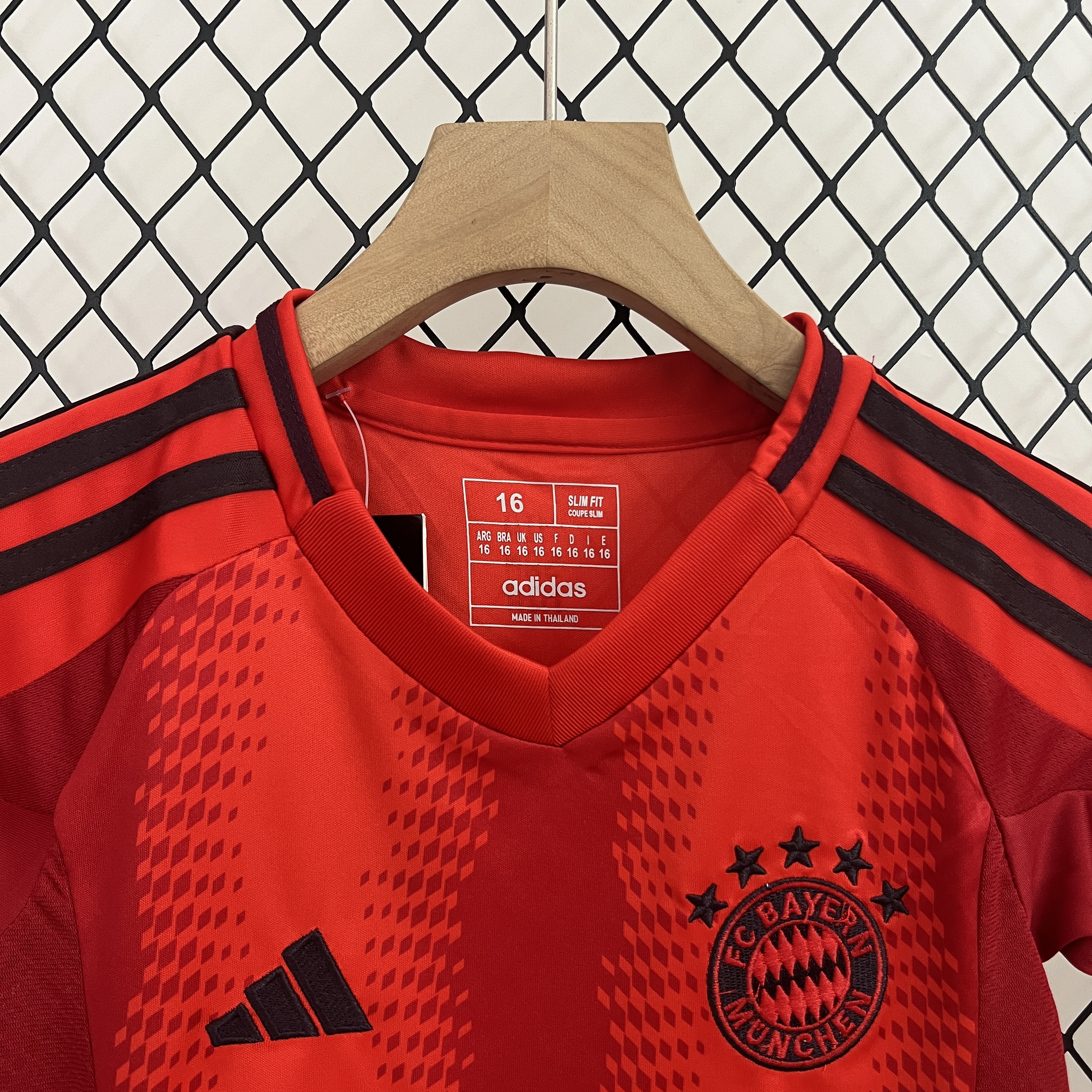 2024/25 FC Bayern Home Kids Apparel