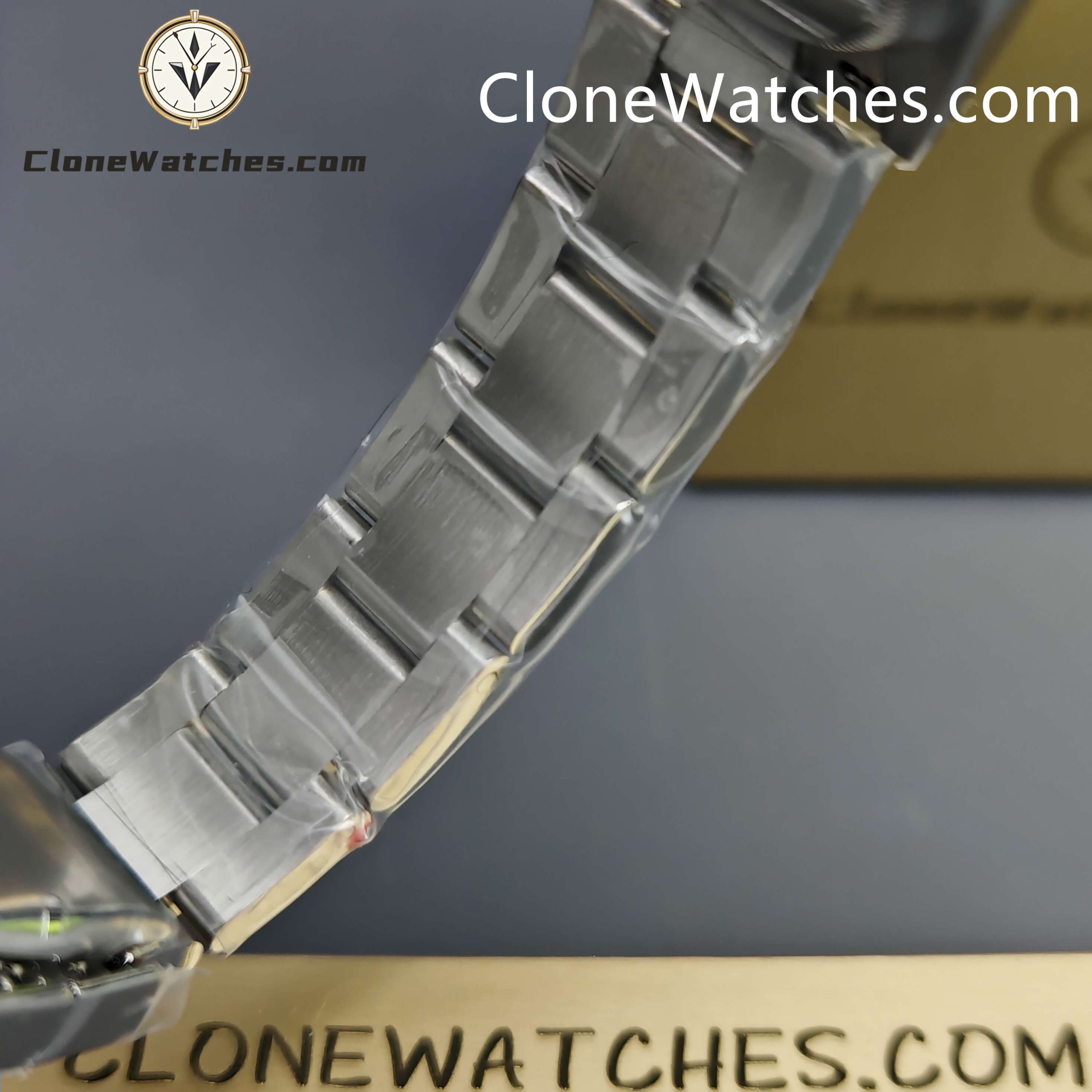 Rolex Super Clone Watches 1:1 Oyster Perpetual Blue Dial 31mm m277200-0003 2232 Movement