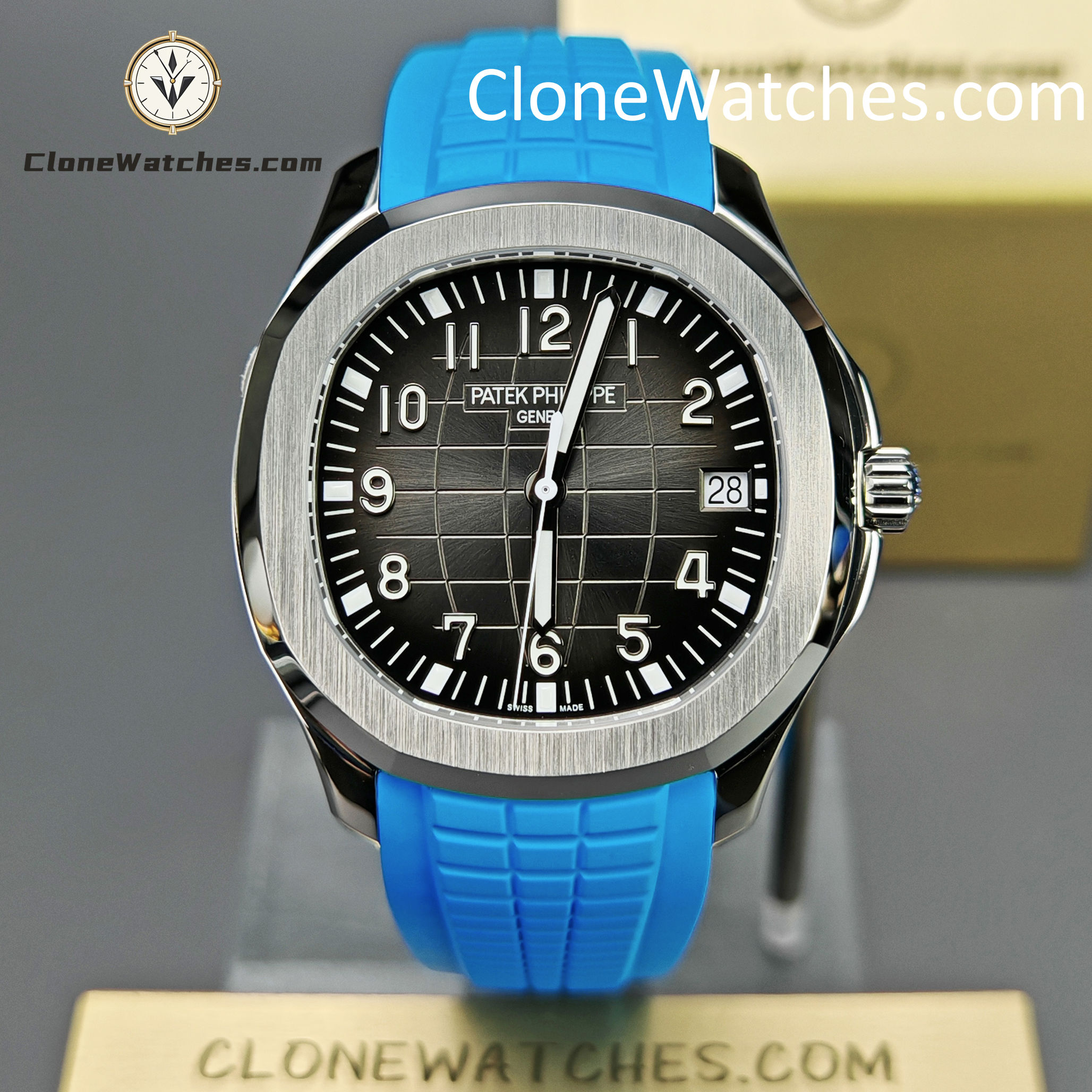 Patek Philippe Super Clone Watches 1:1 Aquanaut 5167 Black Dial Blue Strap 40mm