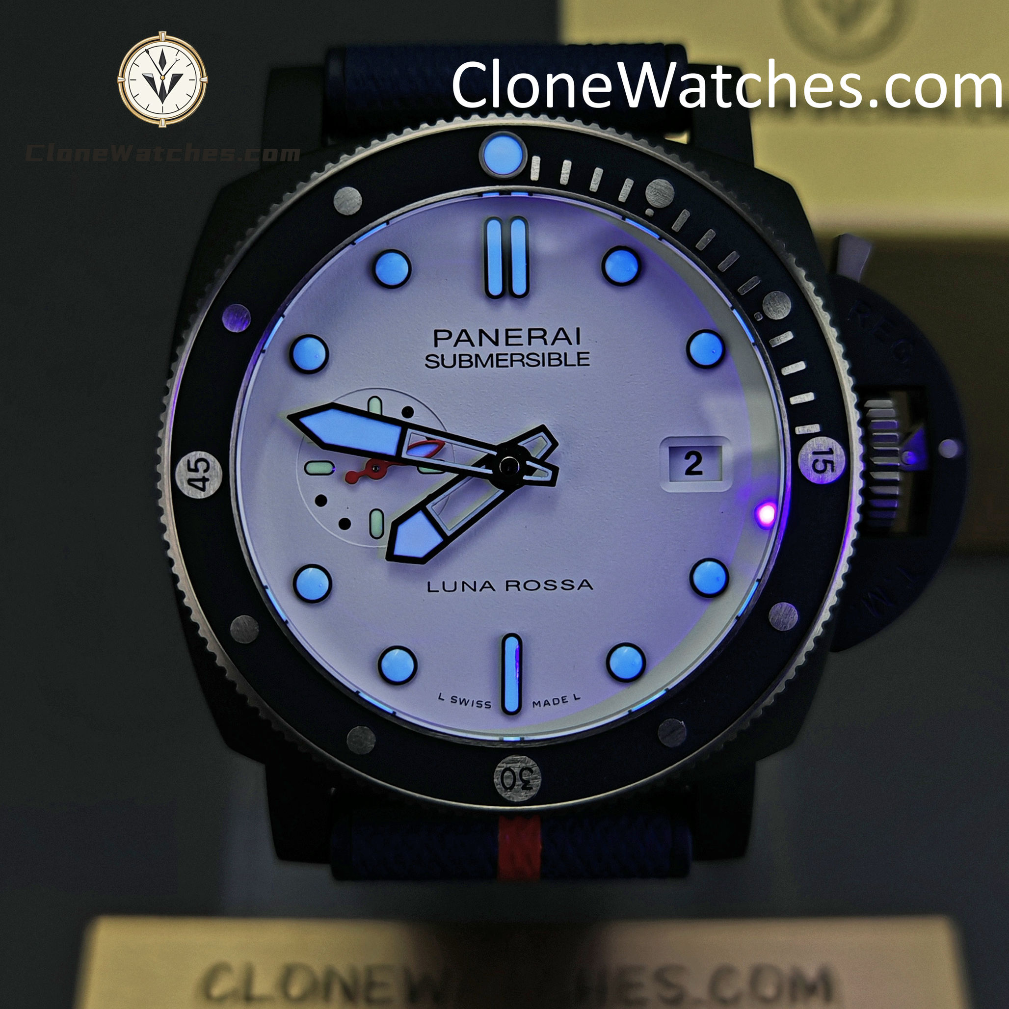 Panerai Super Clone Watches 1:1 Submersible Luna Rossa Ti-Ceramitech PAM01543 White Dial