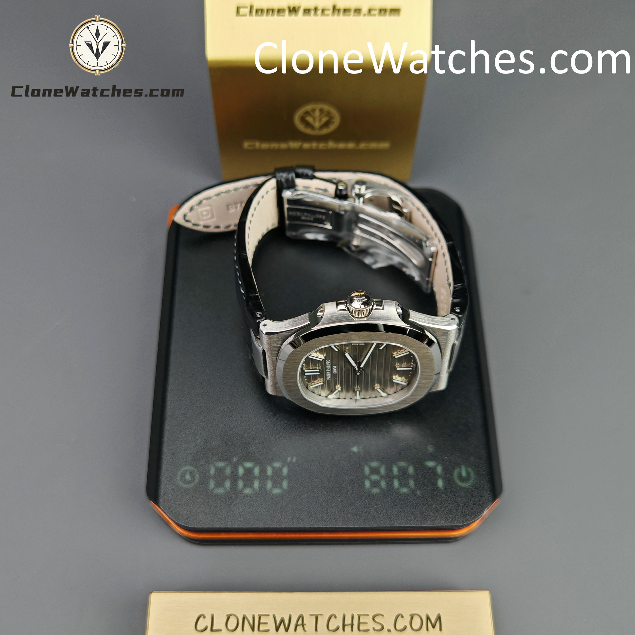 Patek Philippe Super Clone Watches 1:1 Nautilus 5711 Grey Dial Black Leather Strap