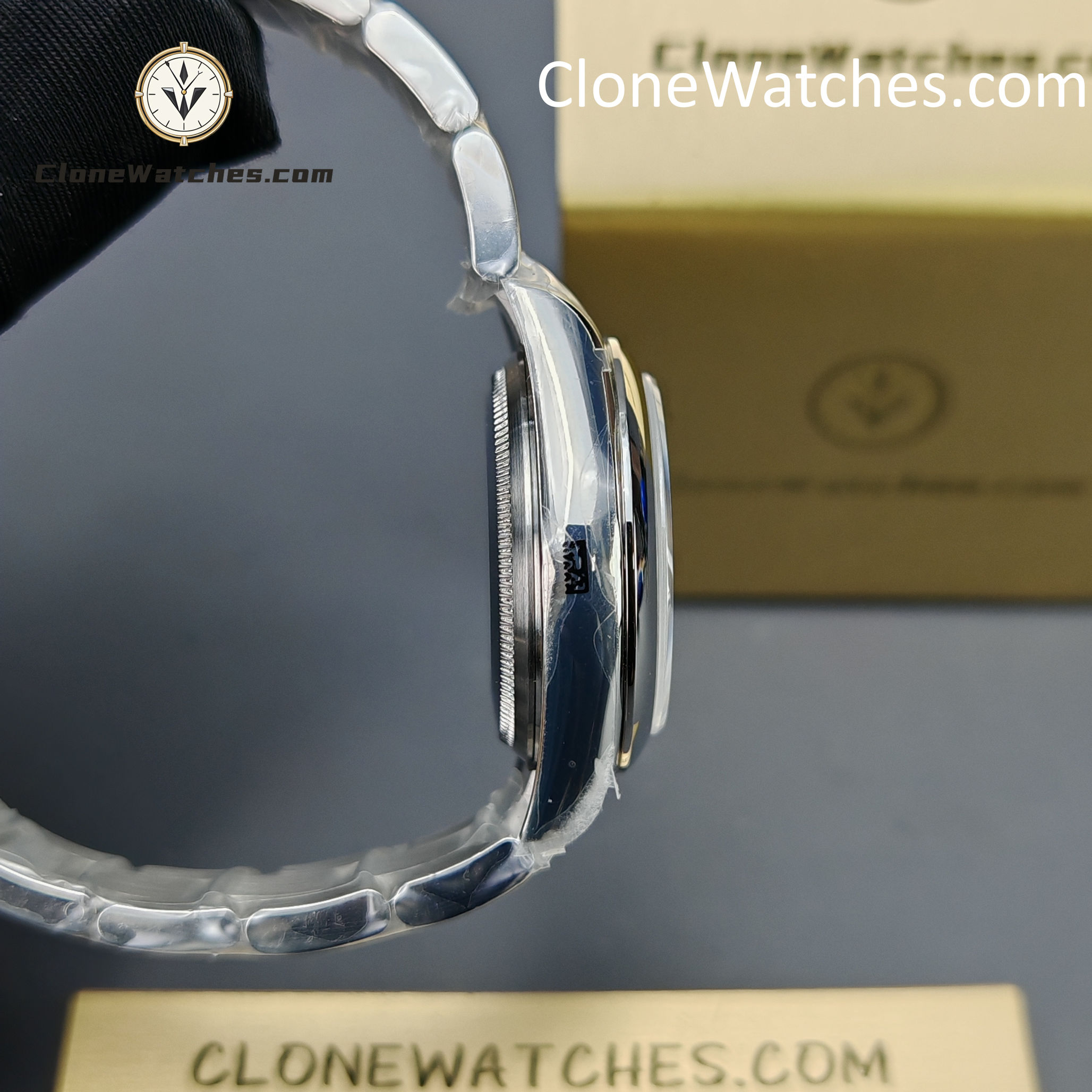 Rolex Super Clone Watches 1:1 Oyster Perpetual Yellow Dial m277200-0013 31mm 2232 Movement