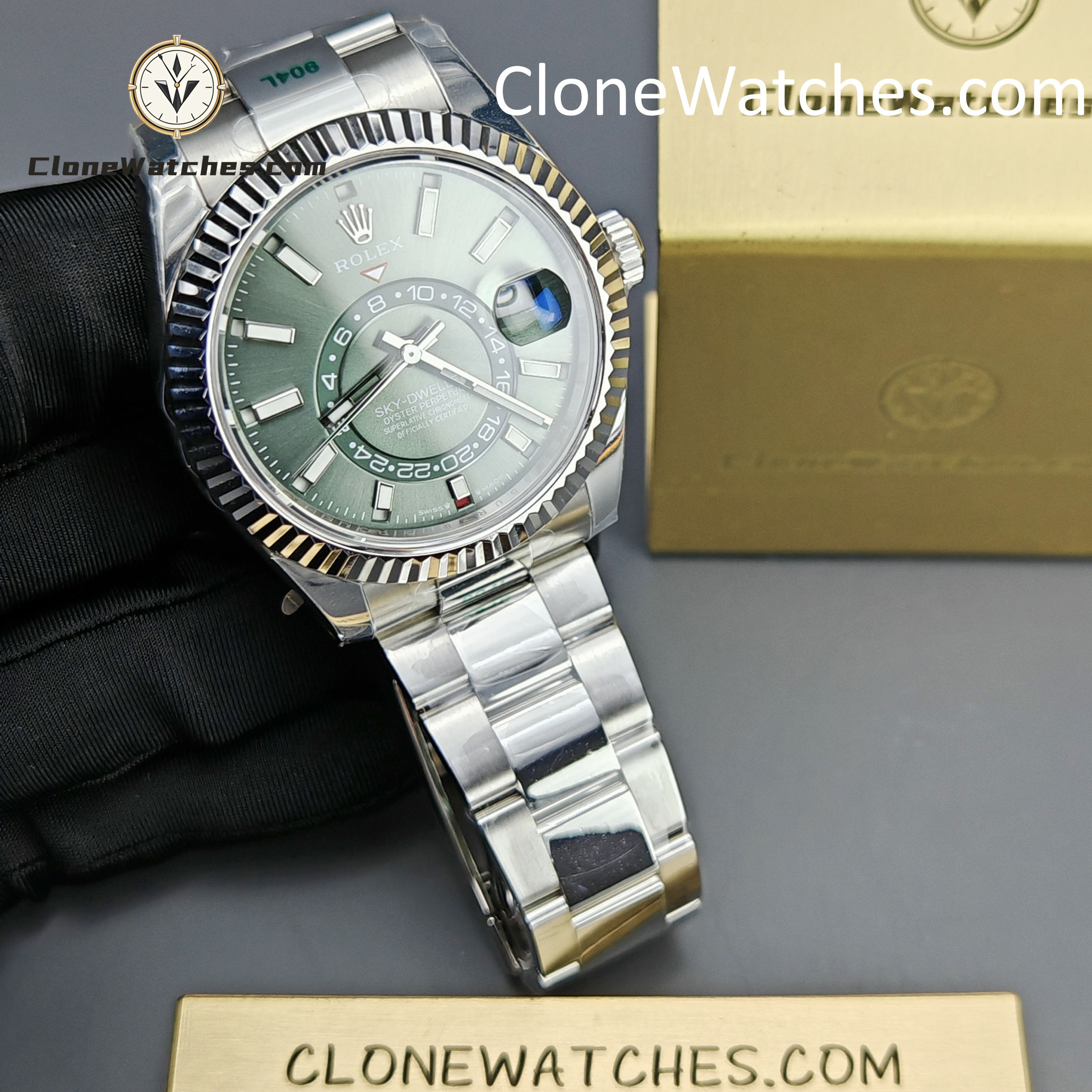 Rolex Super Clone Watches 1:1 Sky Dweller Green Dial Oyster M336934 9002 Movement