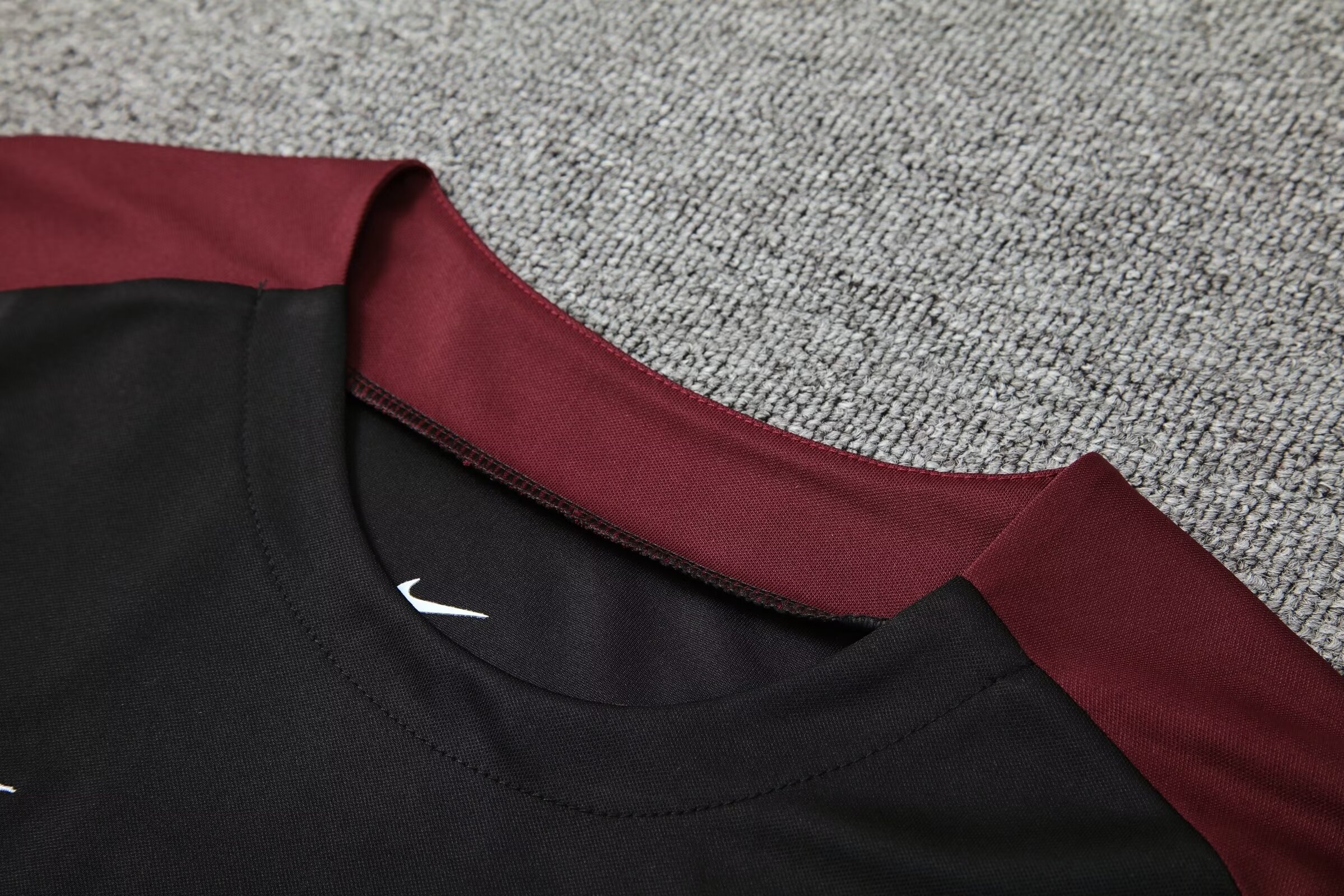 2024/25 Paris training uniform - Adult Set