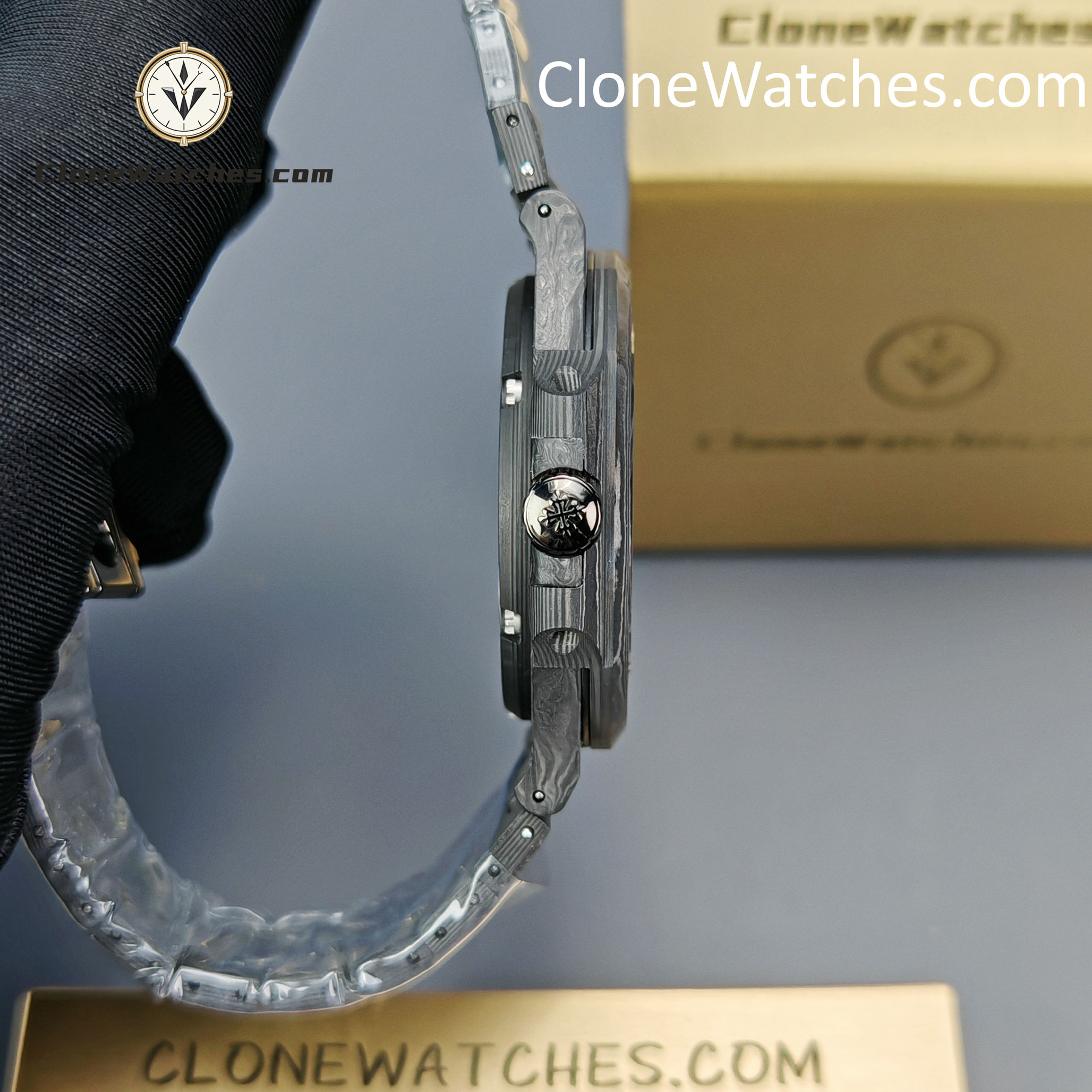 Modified Super Clone Watches 1:1 DiW Patek Philippe Nautilus 5711 BLACK GRAIL G-BLUE