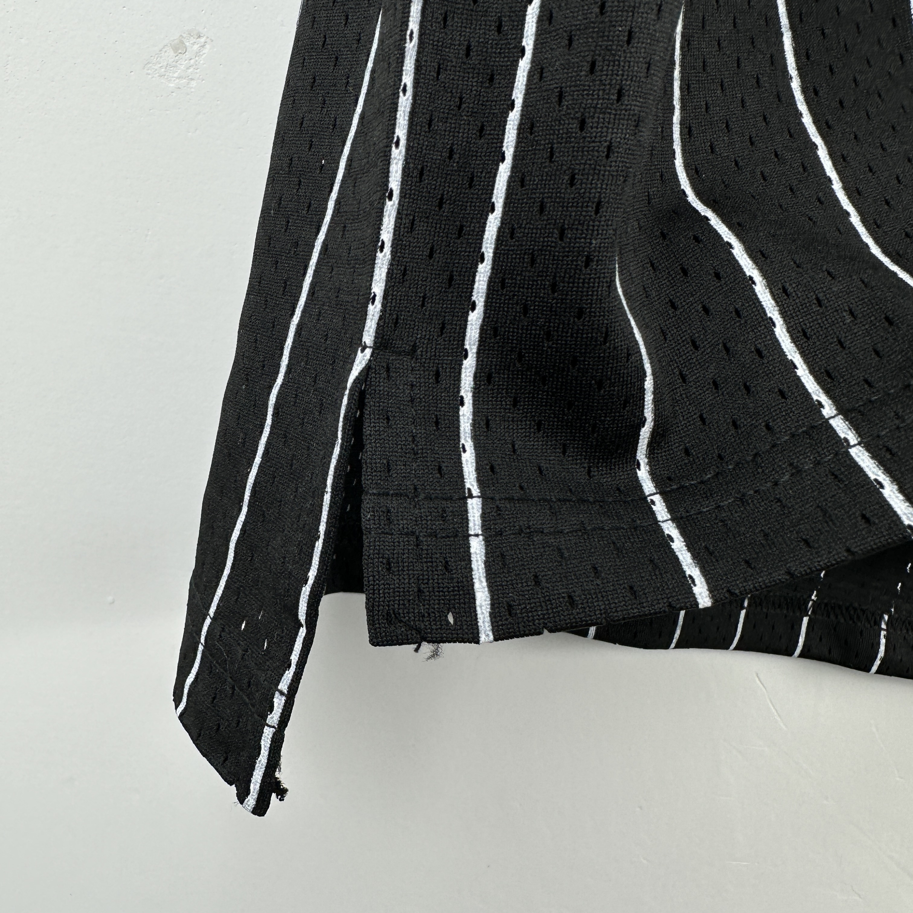 Embroidered MN Retro Jersey Magic 94/95 Season Striped Black No. 32 O'Neal