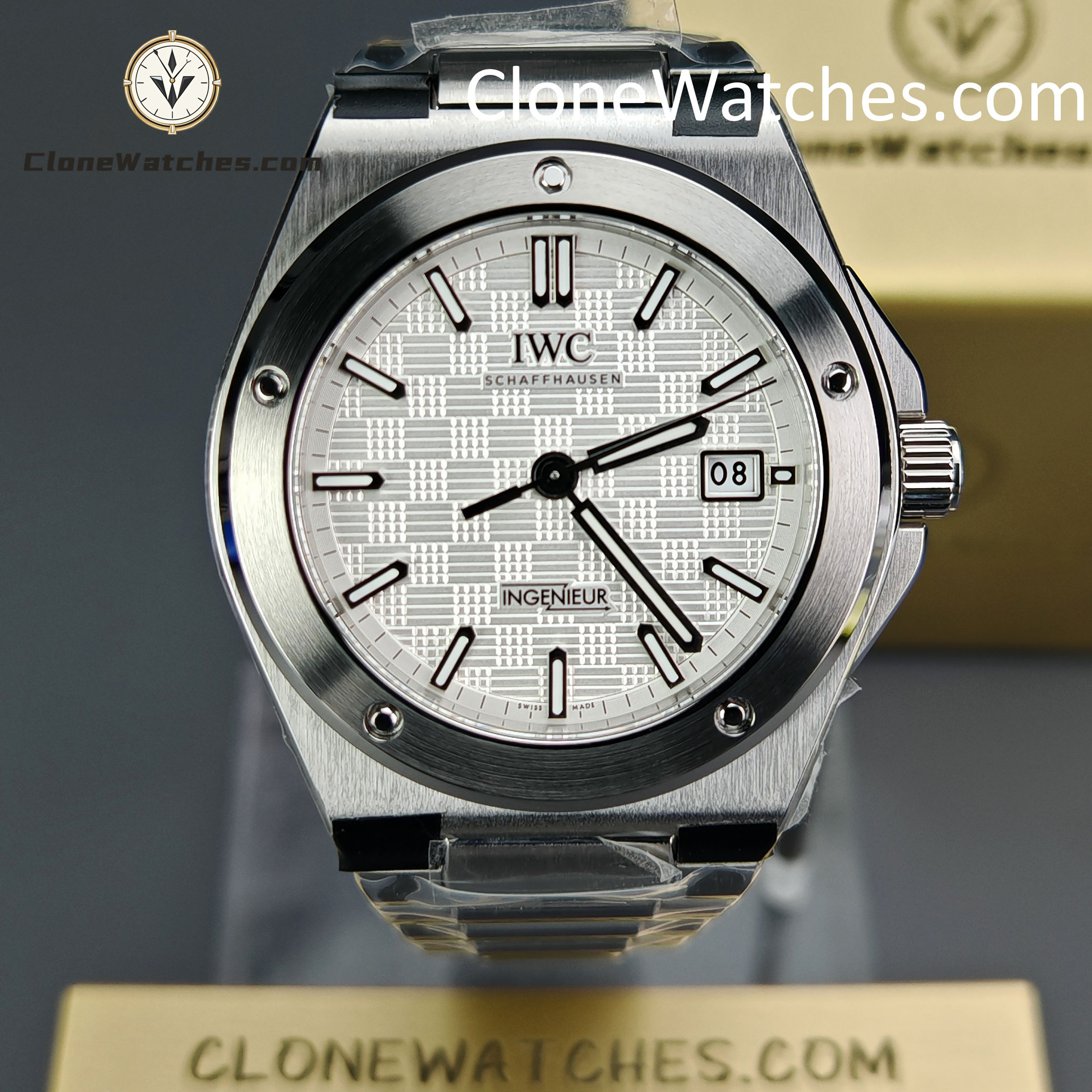 IWC Super Clone Watches 1:1 IW328902 Ingenieur Automatic 40 Silver plated Dial