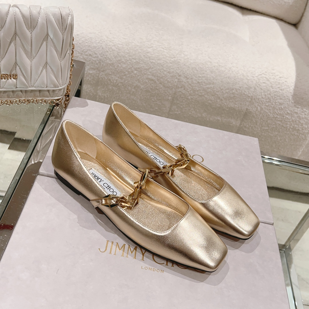 Jimmy Choo  Diamond Leather Round Head Slide Sandal