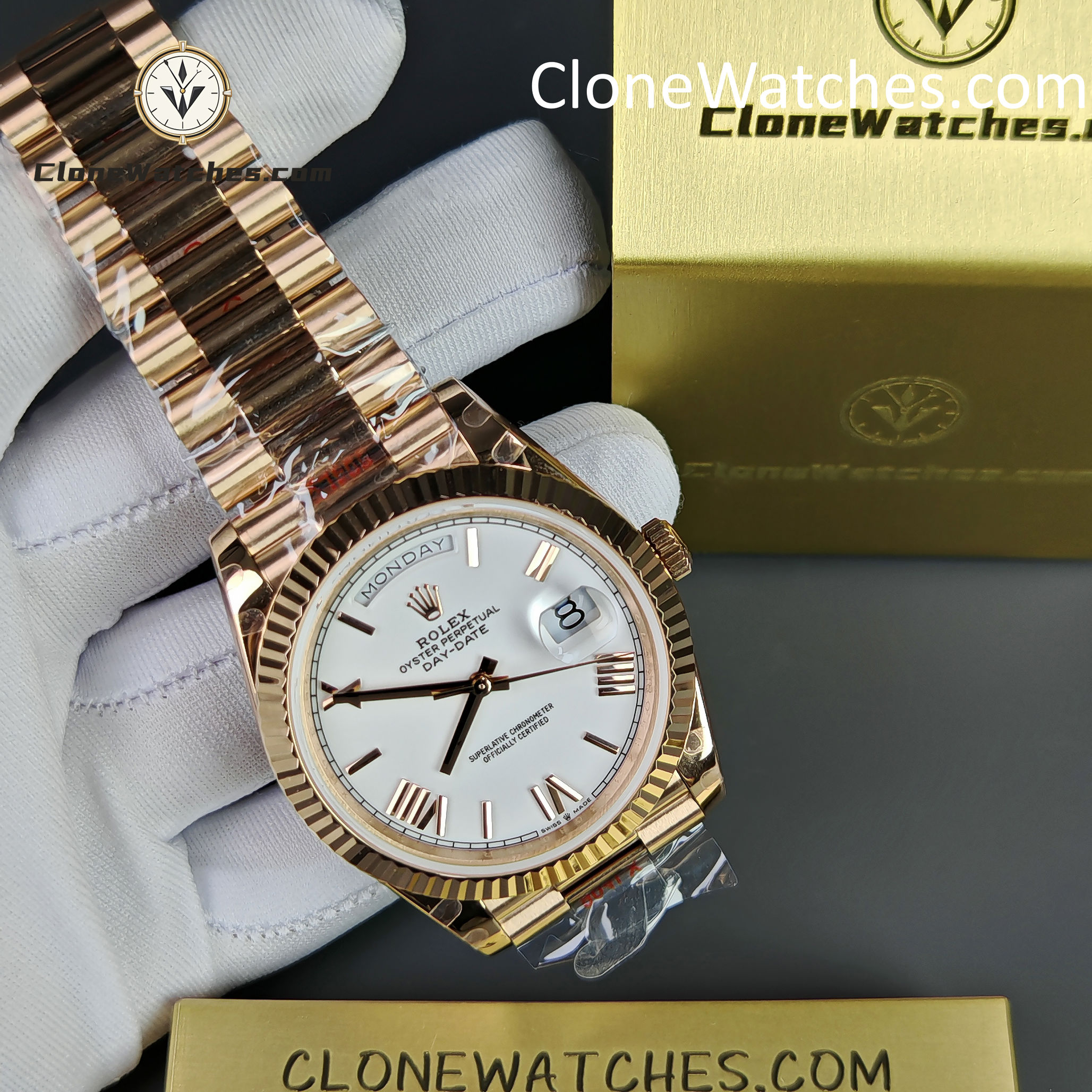 Rolex Super Clone Watches 1:1 Day Date 18K Rose Gold Roman Dial 40mm m228235-0032 3255 Movement