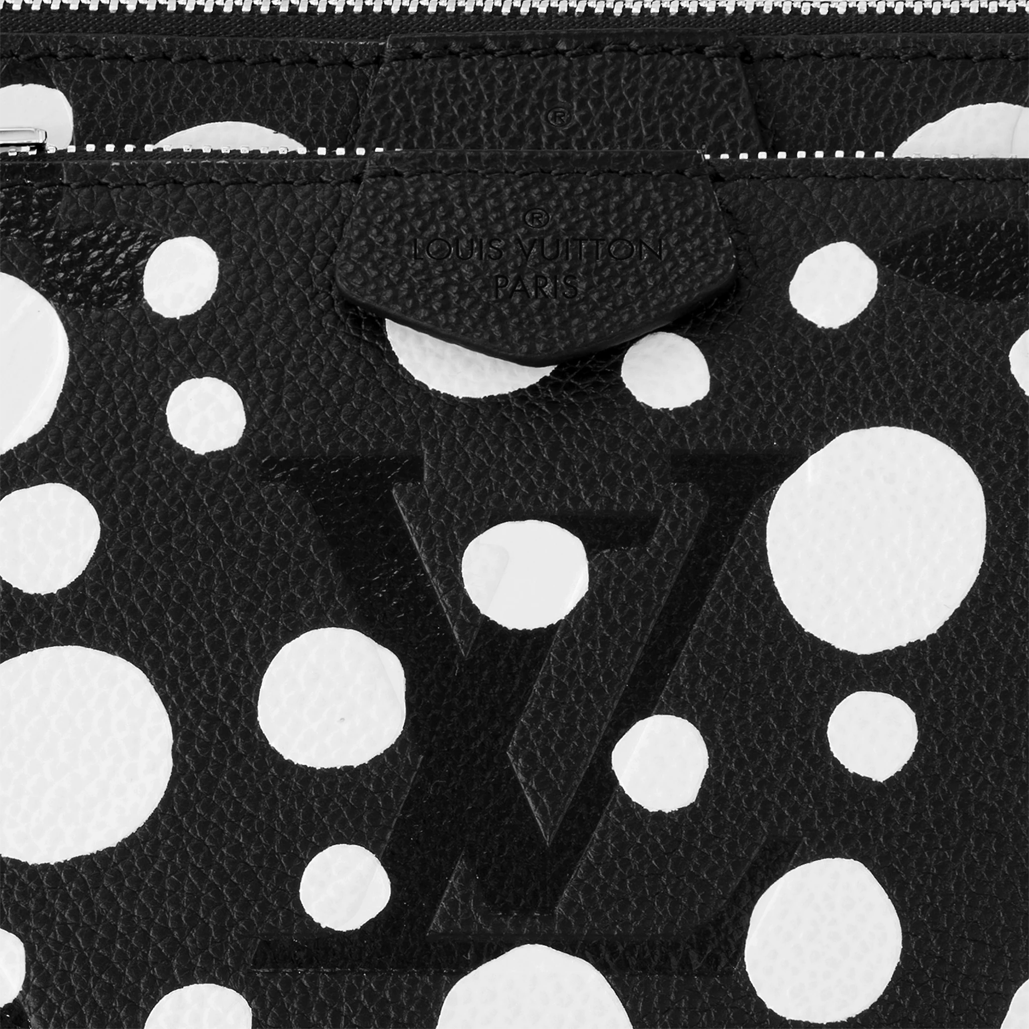 Louis Vuitton M46410 LV x YK MULTI POCHETTE ACCESSOIRES