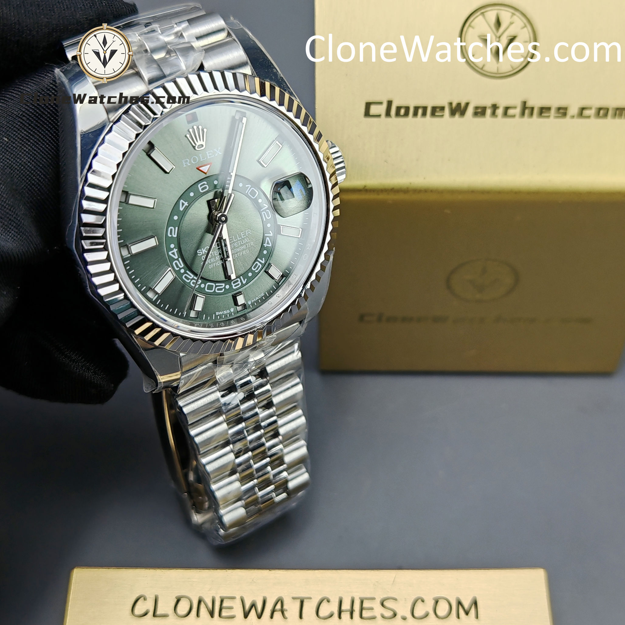 Rolex Super Clone Watches 1:1 Sky Dweller Green Dial Jubilee m336934-0002 9002 Movement